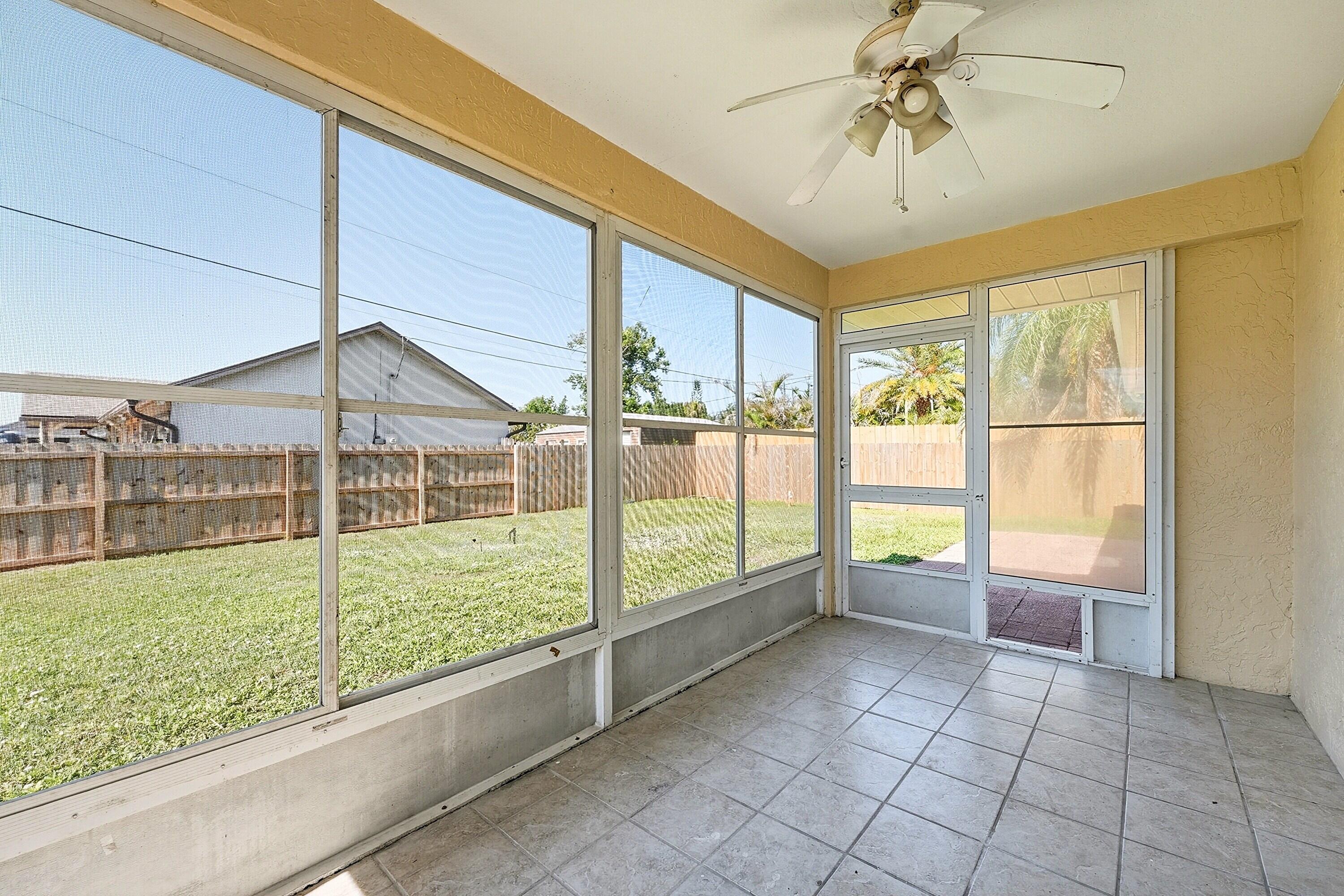 PORT ST LUCIE SECTION 8 - Residential