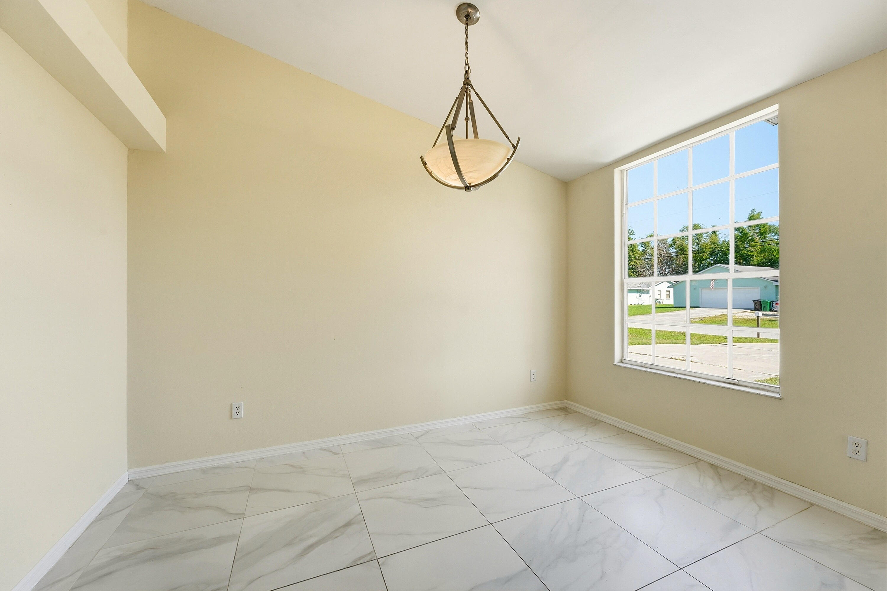 PORT ST LUCIE SECTION 8 - Residential