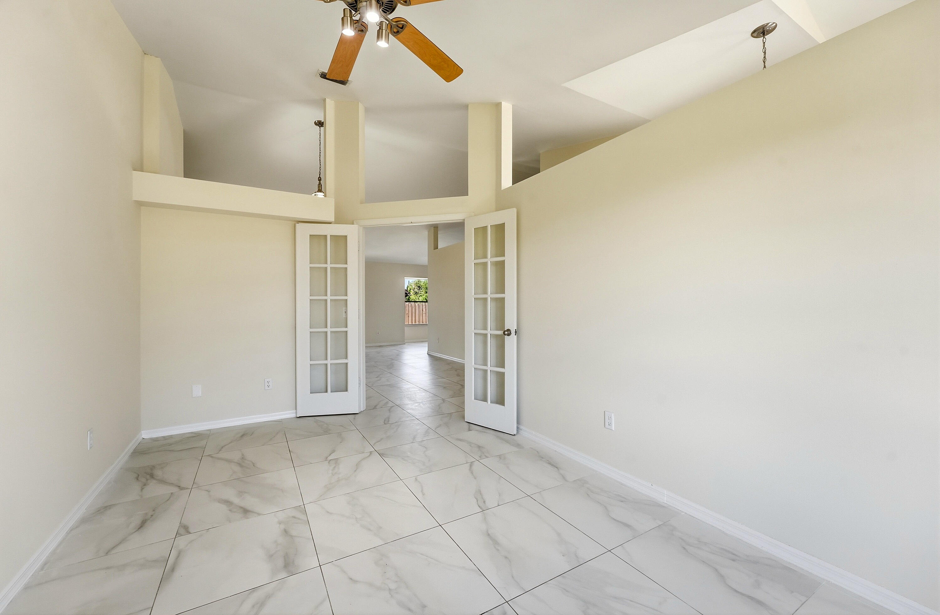 PORT ST LUCIE SECTION 8 - Residential
