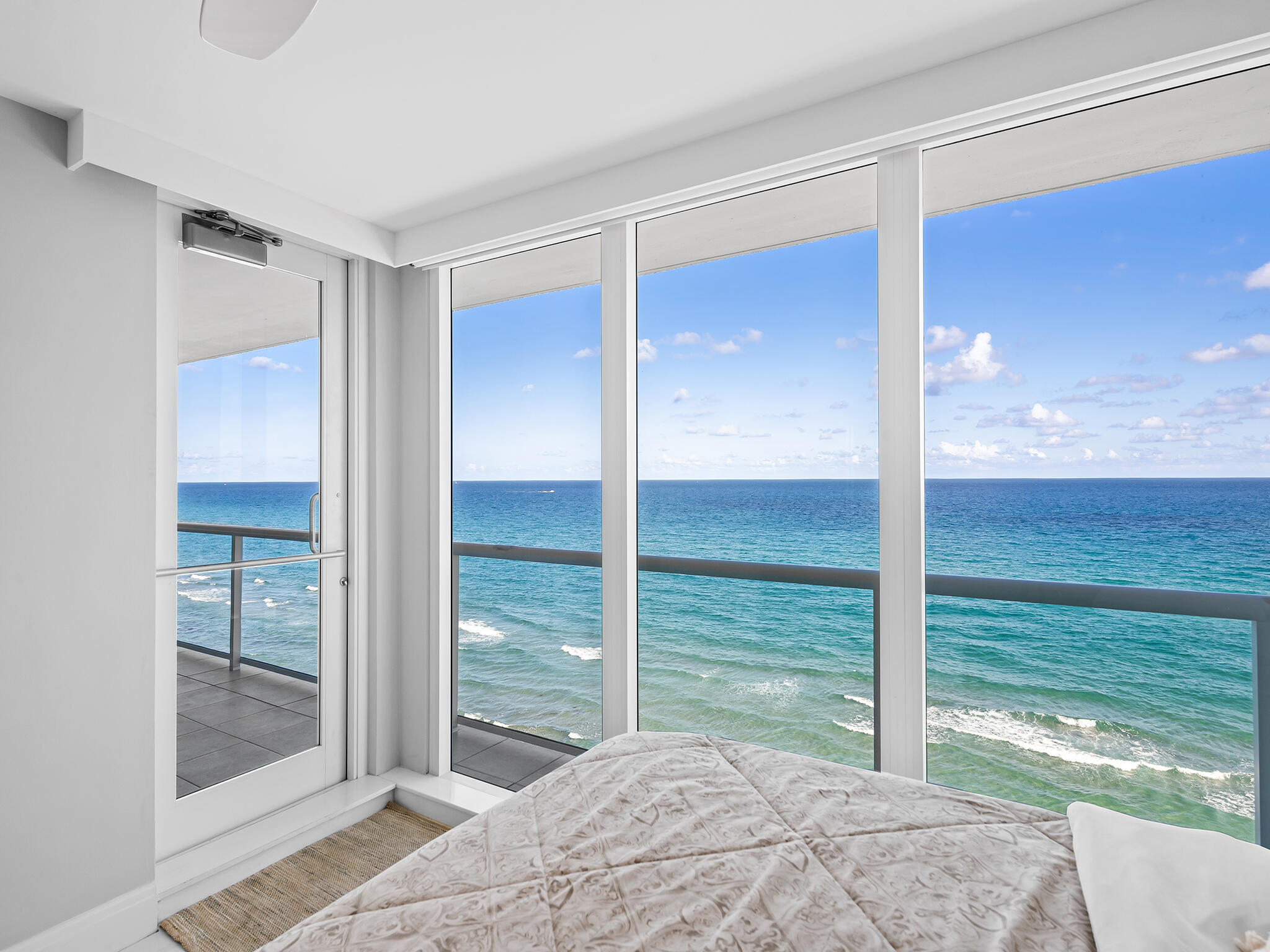 VILLA NOVA CONDO - Residential