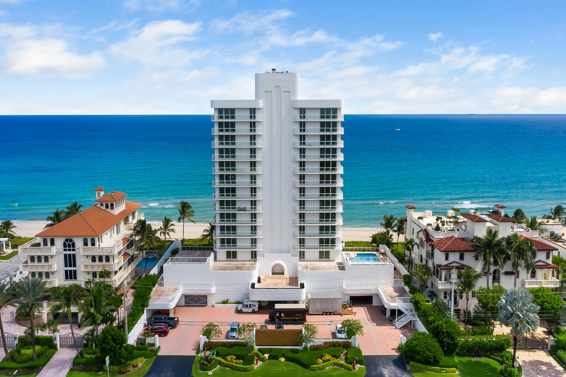 VILLA NOVA CONDO - Residential