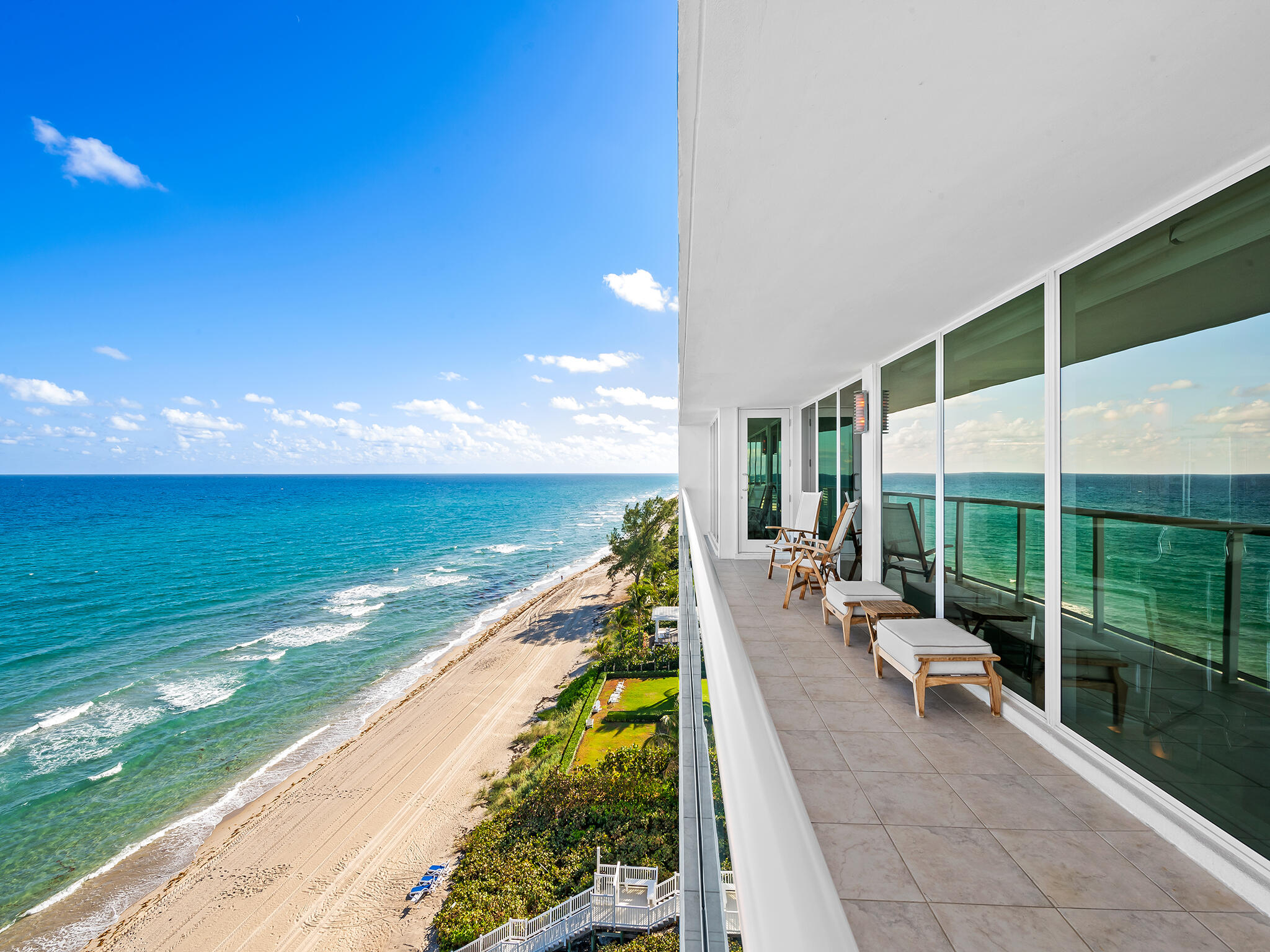 VILLA NOVA CONDO - Residential