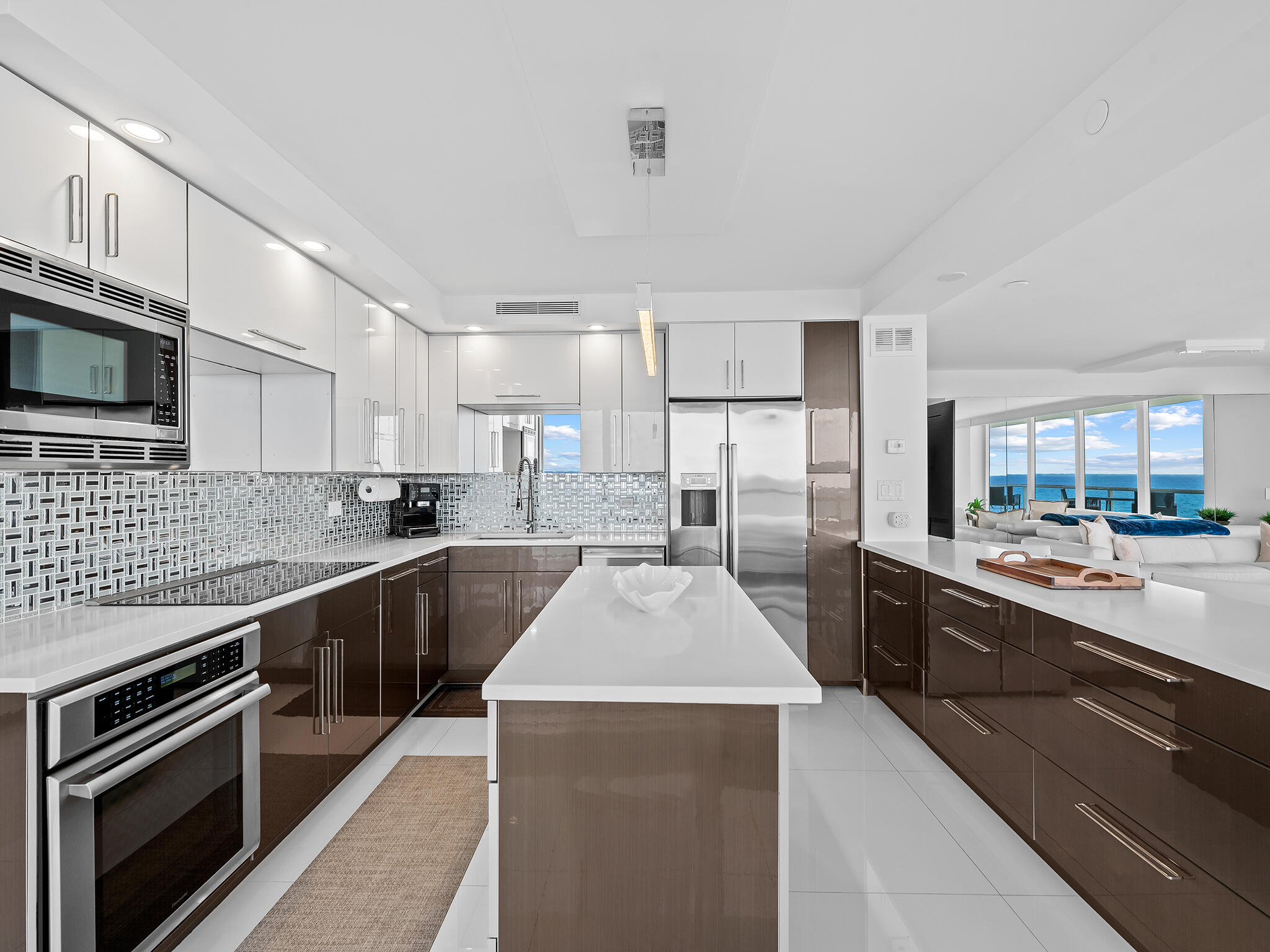 VILLA NOVA CONDO - Residential