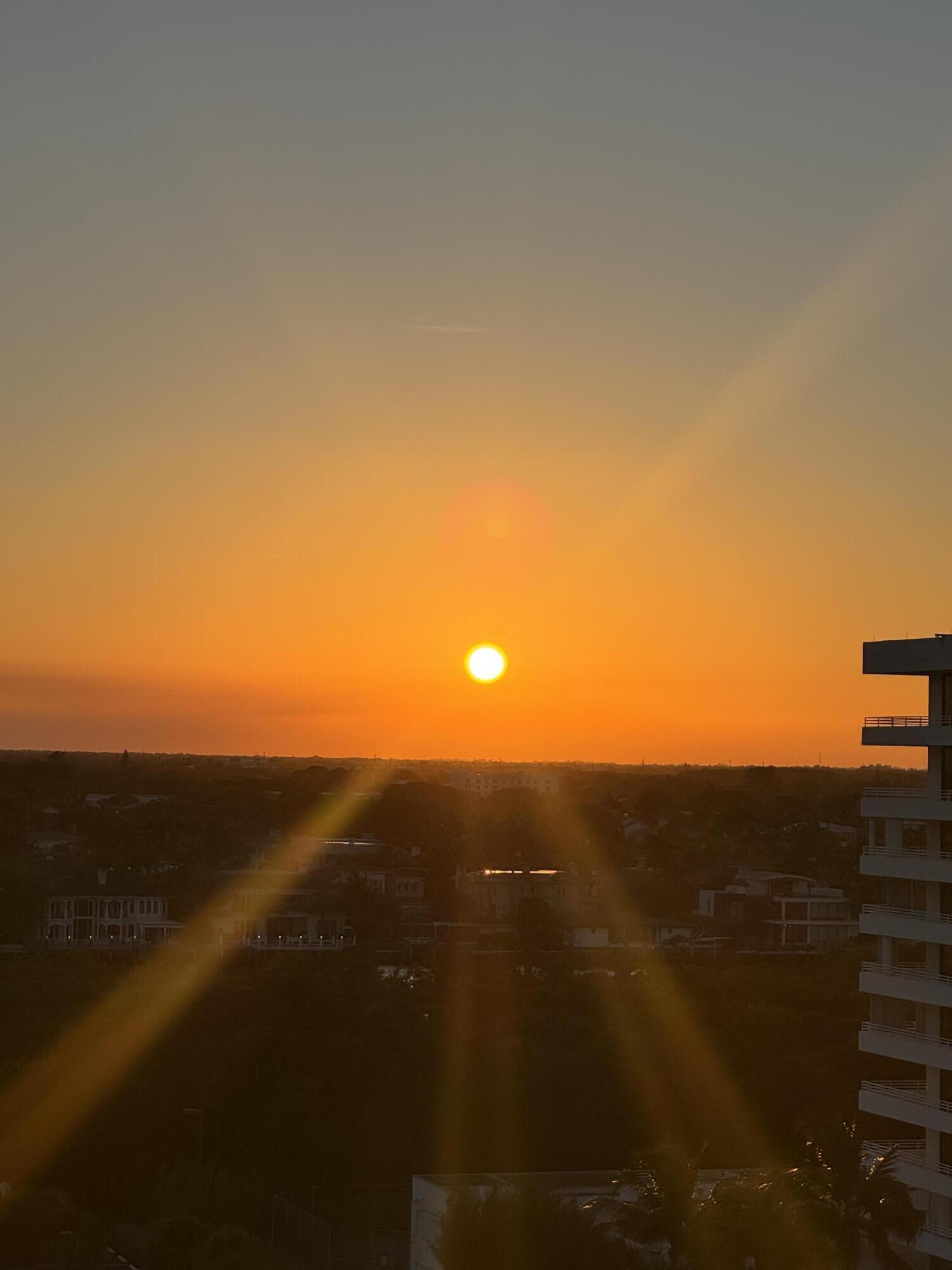 VILLA NOVA CONDO - Residential
