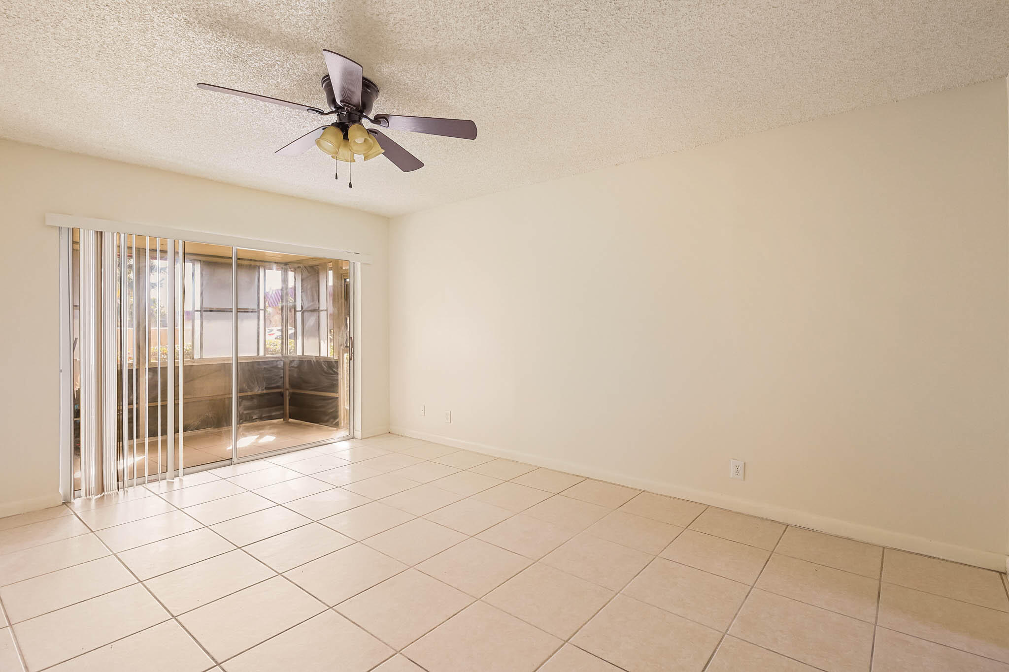 GREENWAY VILLAGE SOUTH COND NO 3 - Residential