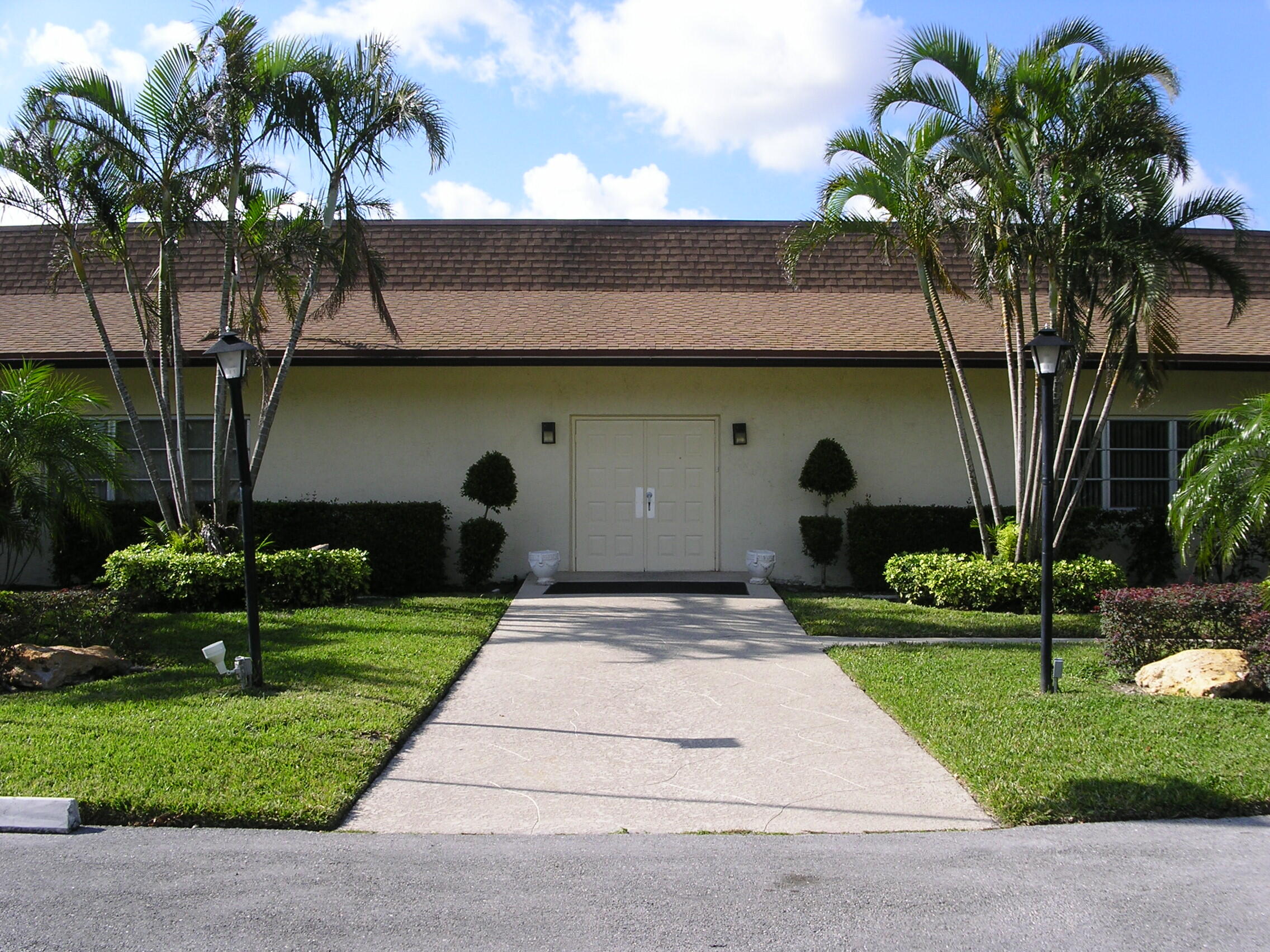 HIGH POINT OF DELRAY WEST CONDO SEC 1&2 - Residential