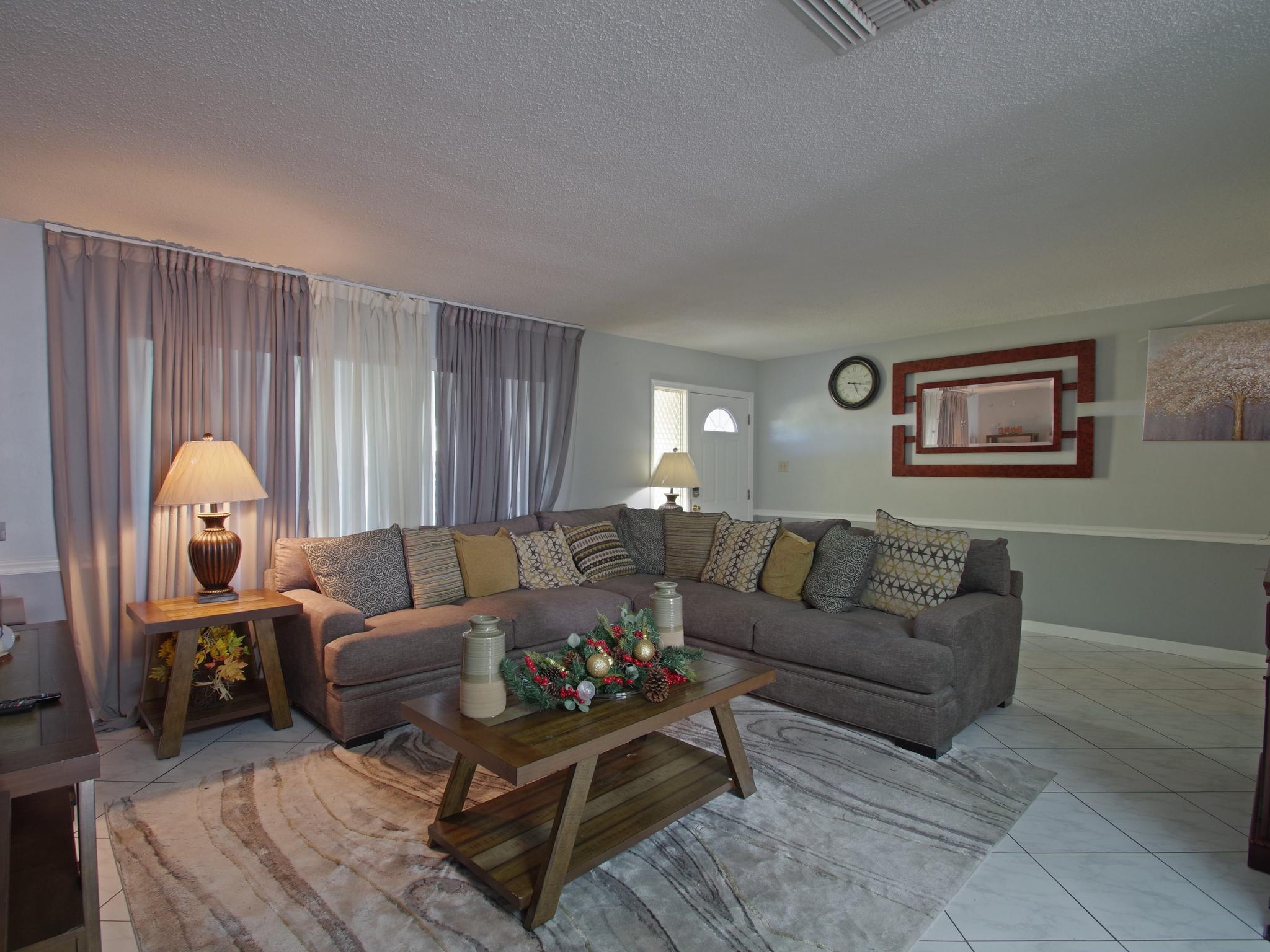 MAINLANDS OF TAMARAC LAKES - Residential