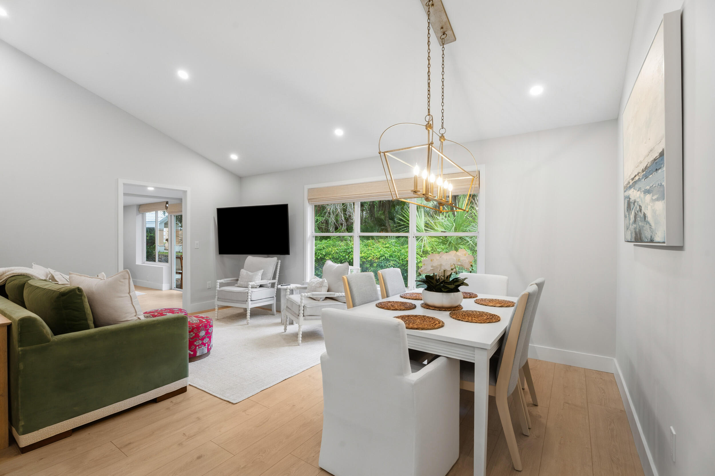 CORALSTONE CONDO - Residential