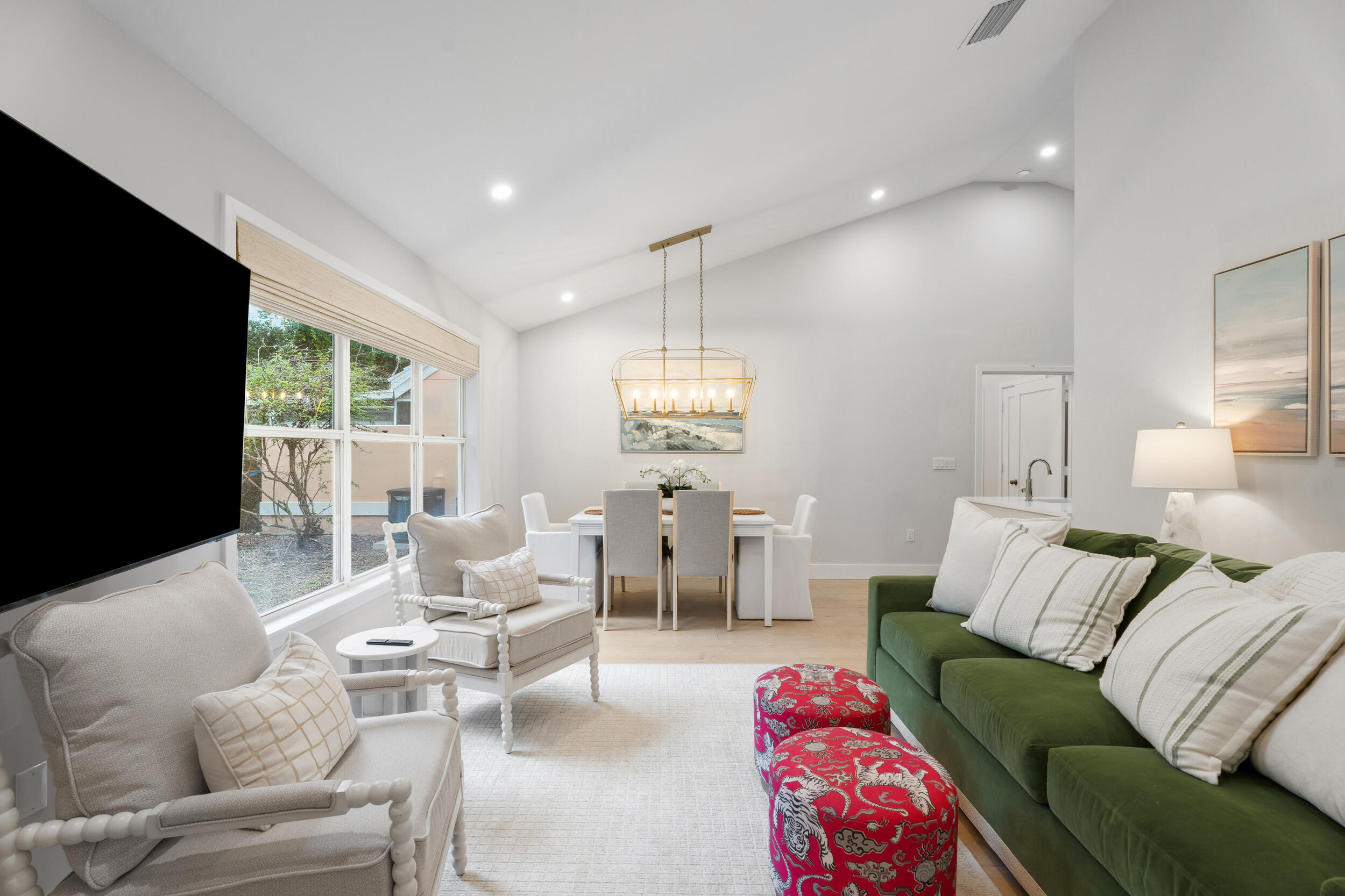 CORALSTONE CONDO - Residential