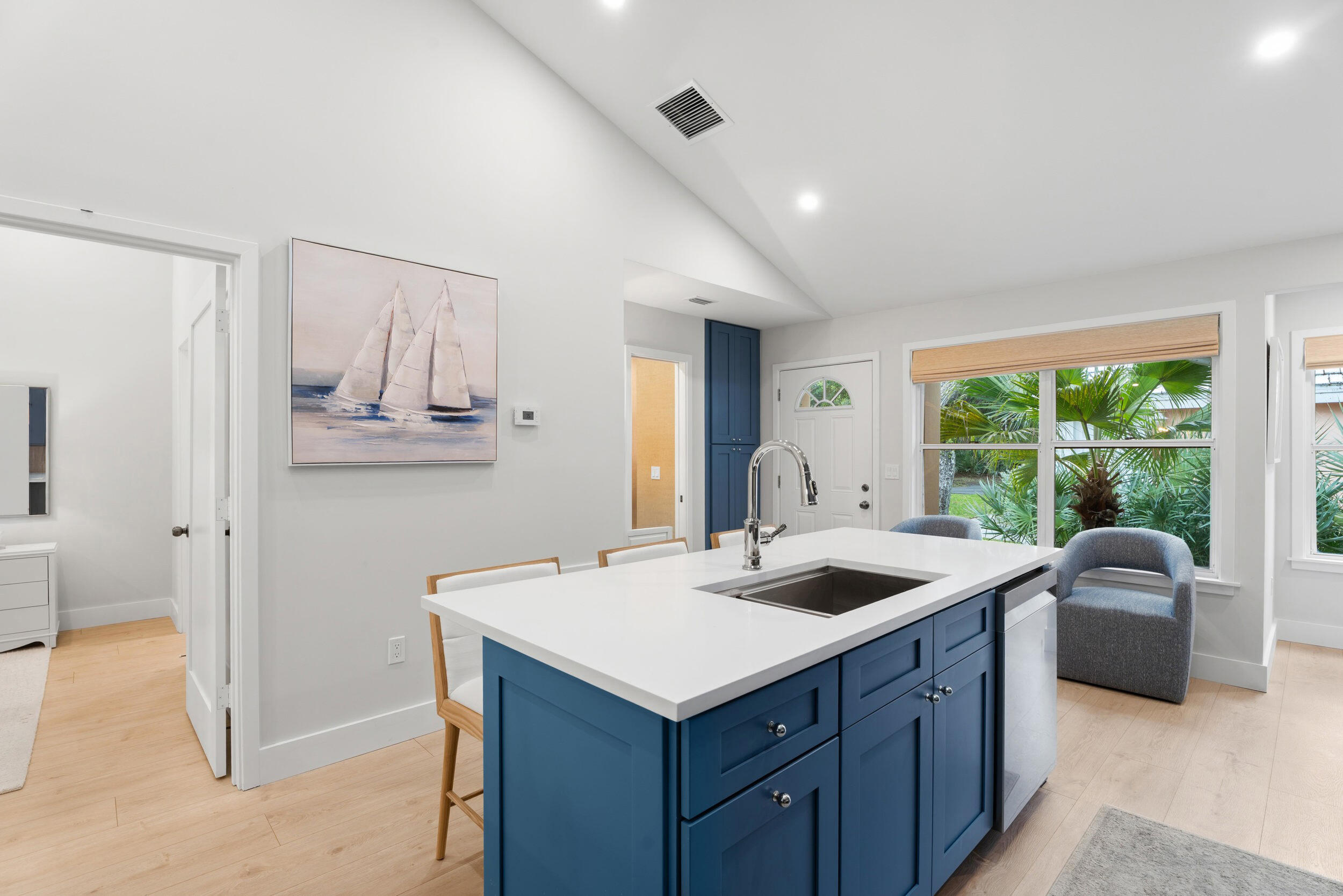 CORALSTONE CONDO - Residential