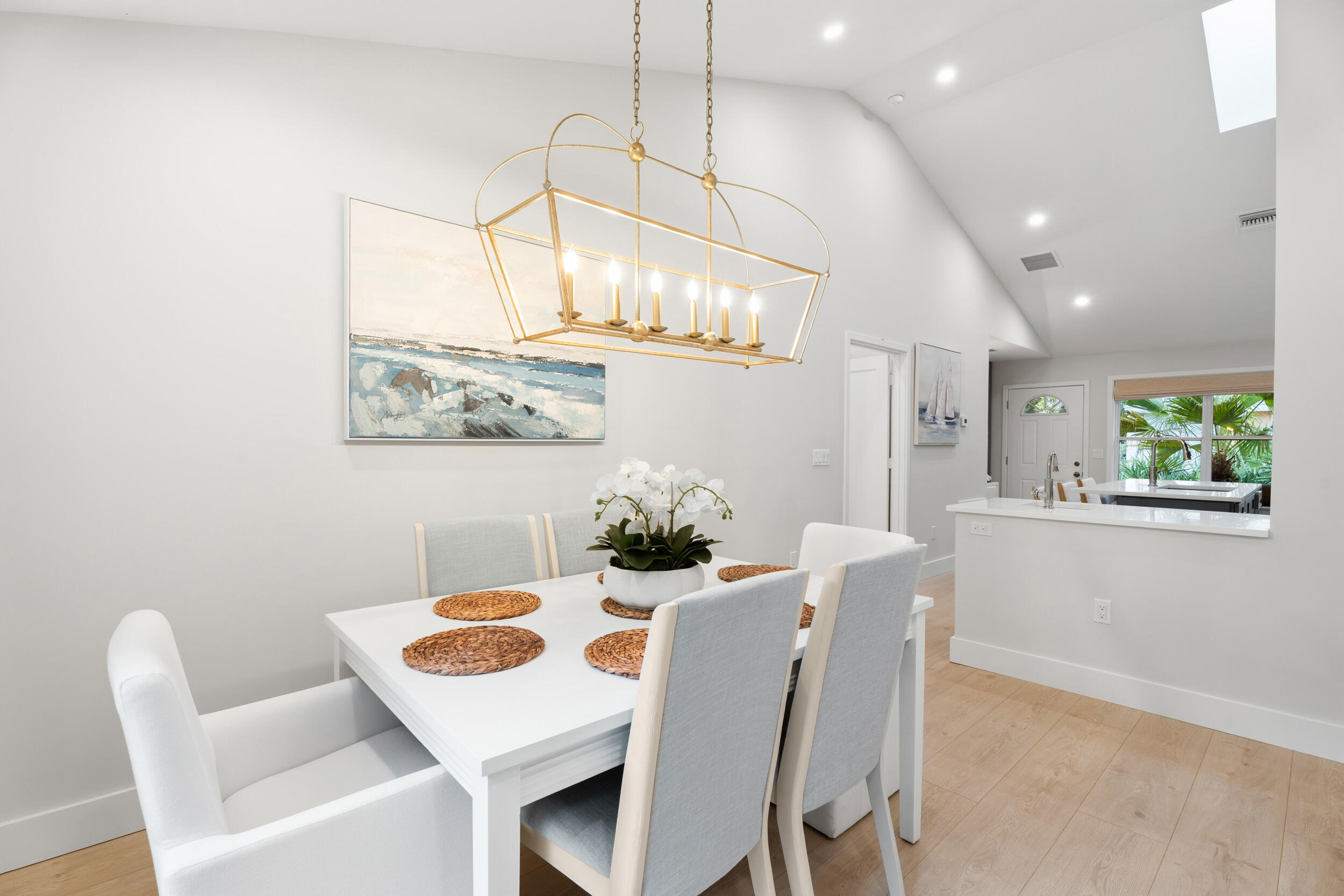 CORALSTONE CONDO - Residential