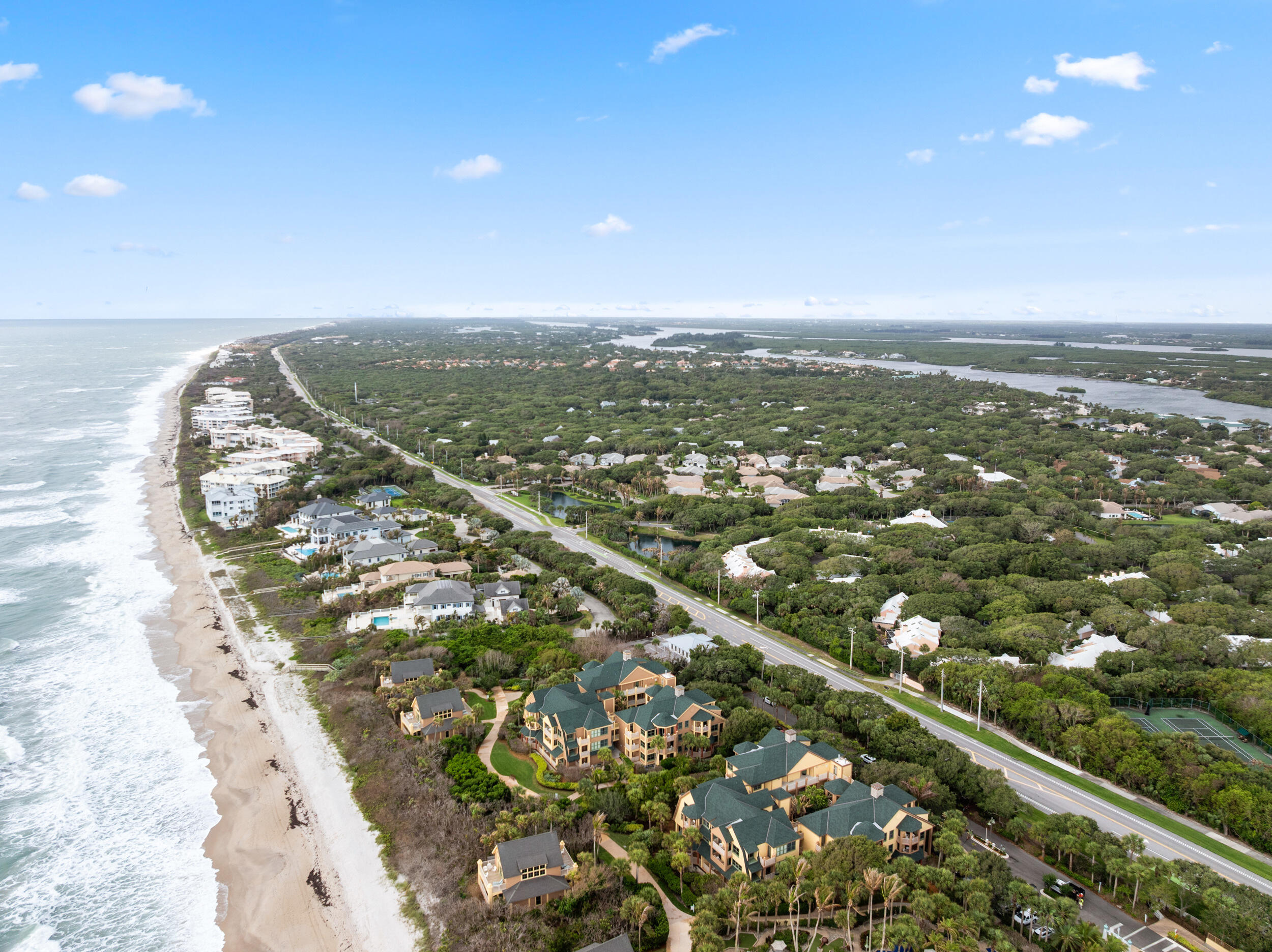 CORALSTONE CONDO - Residential