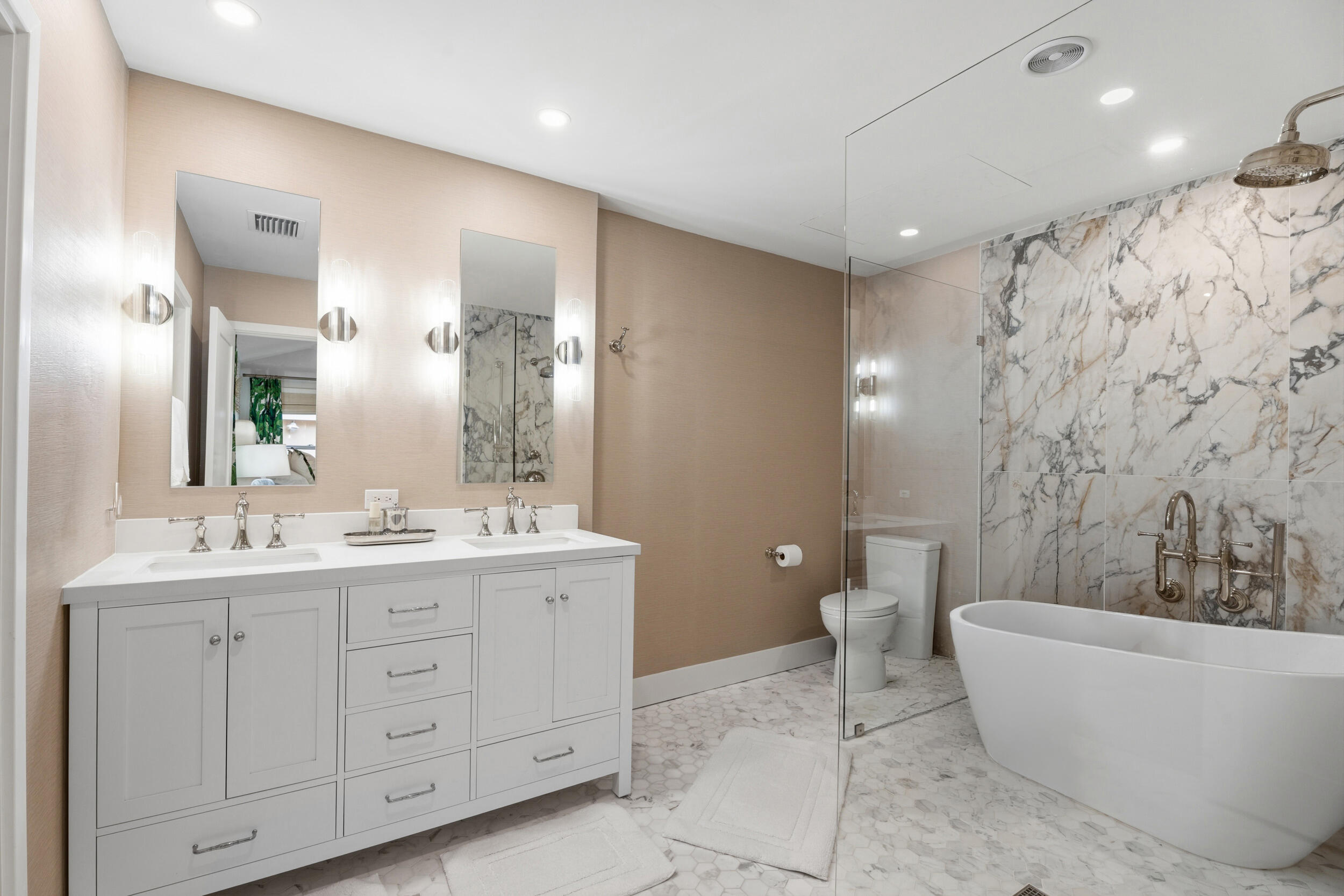 CORALSTONE CONDO - Residential
