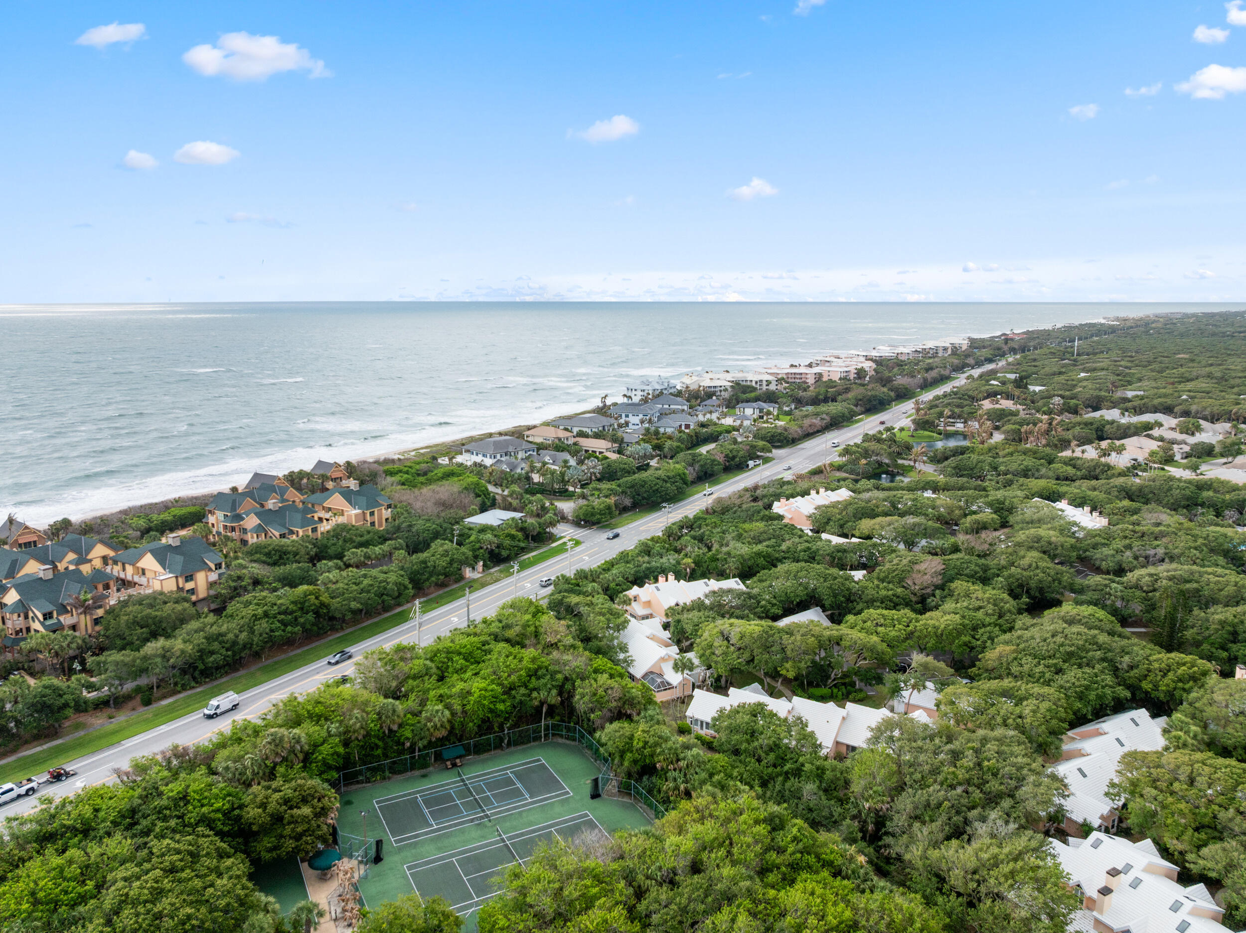 CORALSTONE CONDO - Residential
