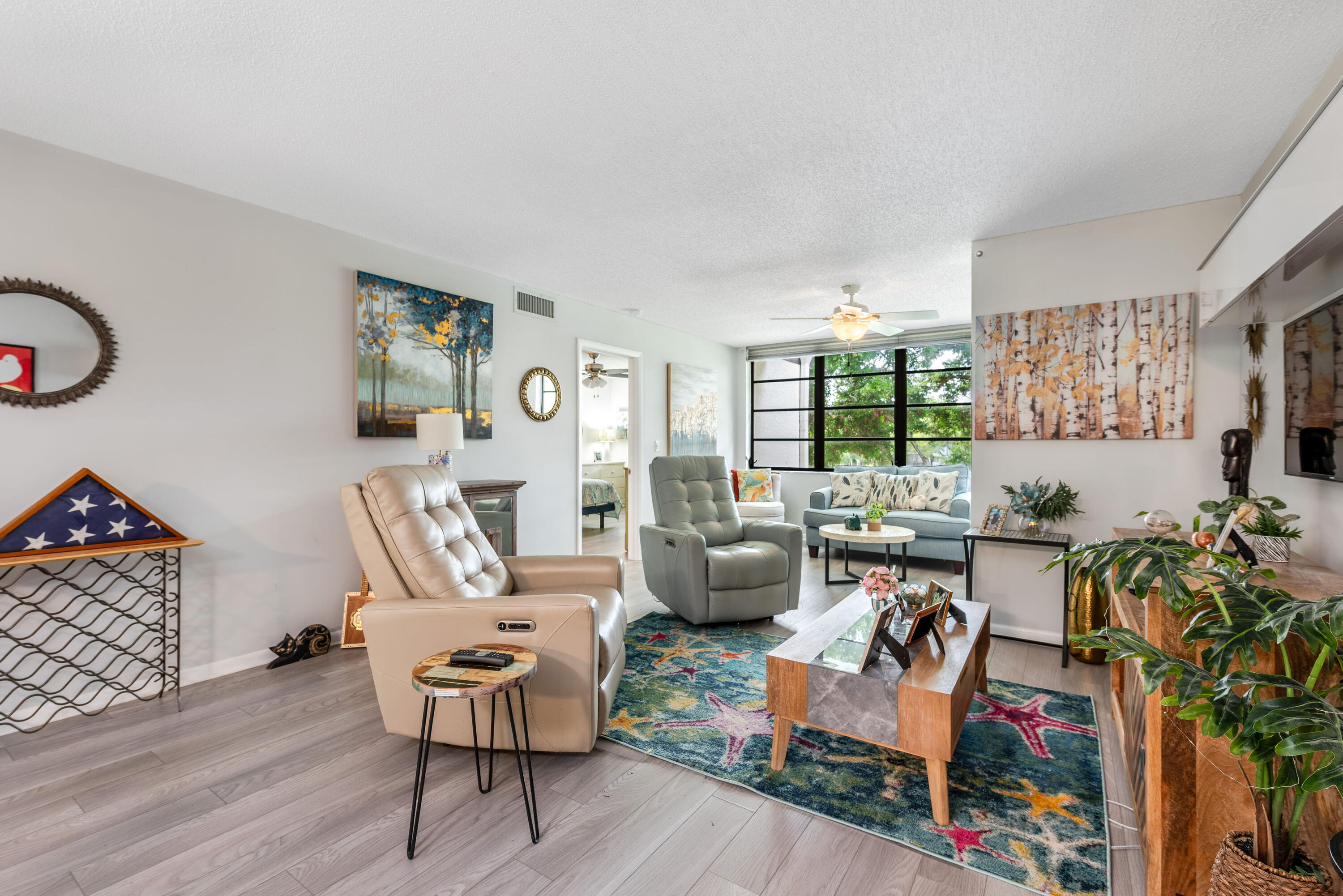 WATERSEDGE AT THE LAKES OF DELRAY CONDO - Residential