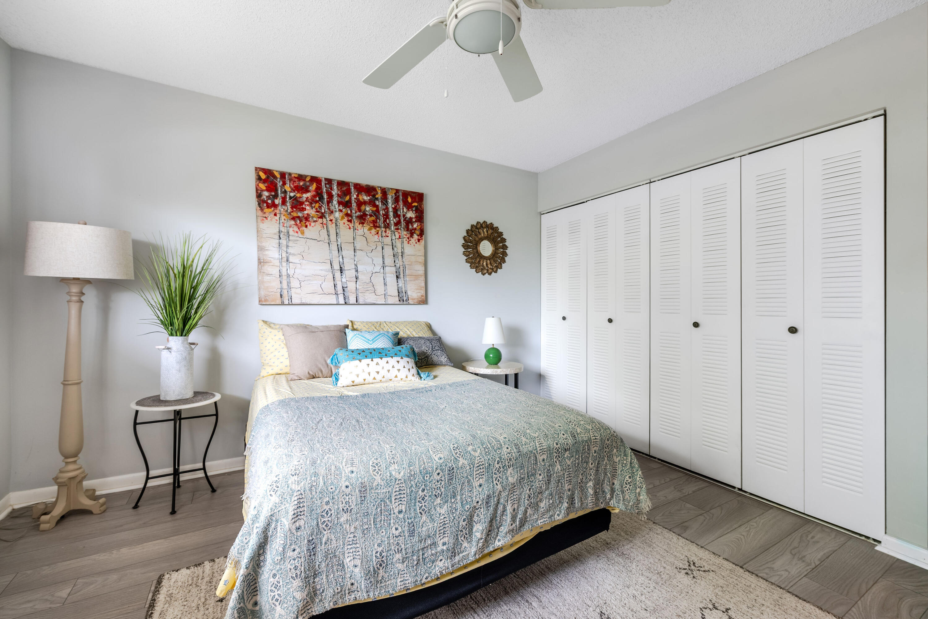 WATERSEDGE AT THE LAKES OF DELRAY CONDO - Residential