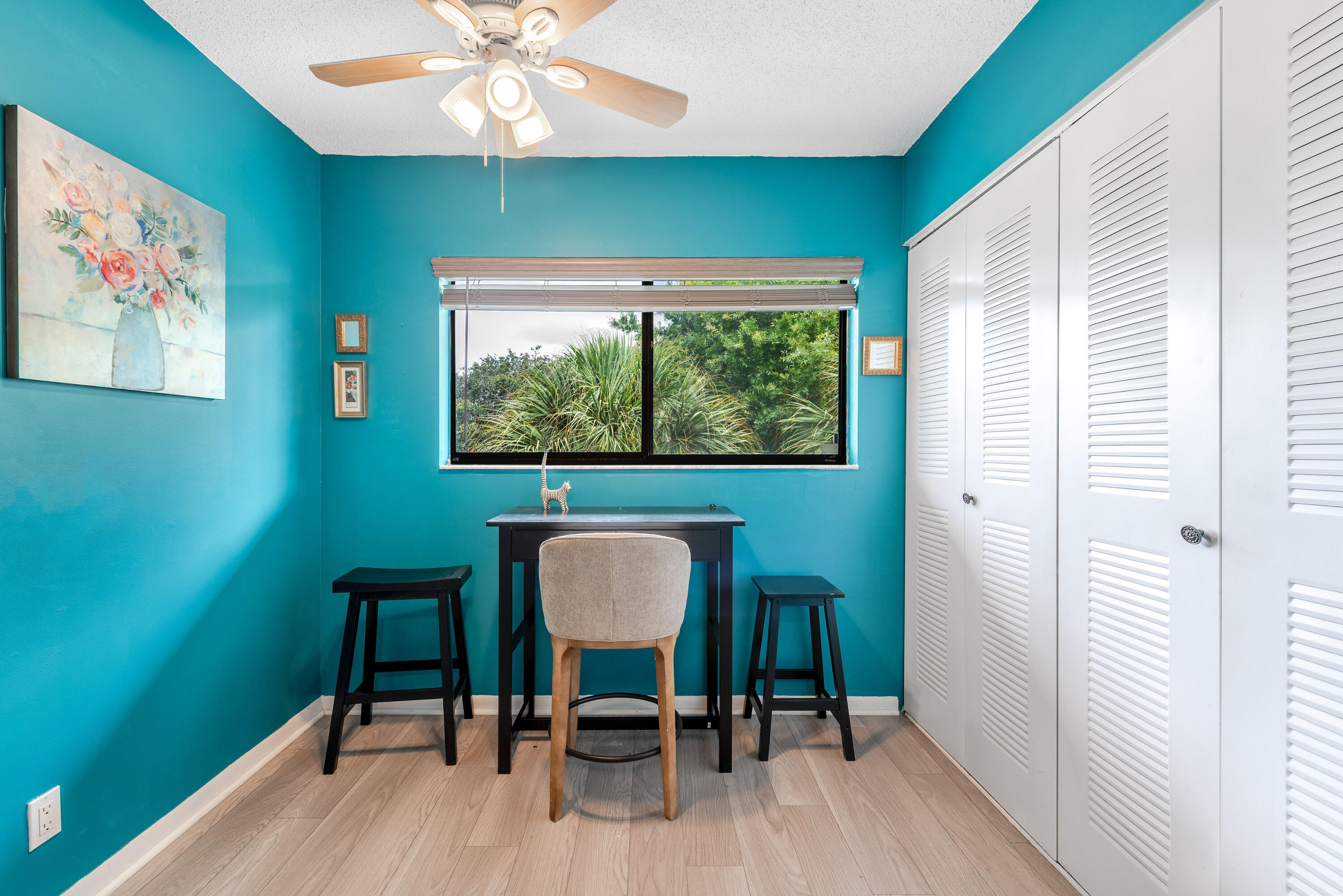WATERSEDGE AT THE LAKES OF DELRAY CONDO - Residential