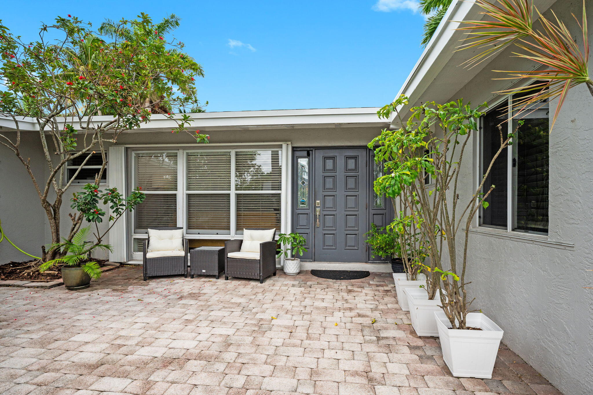 LAUDERDALE ISLES NO 2 - Residential