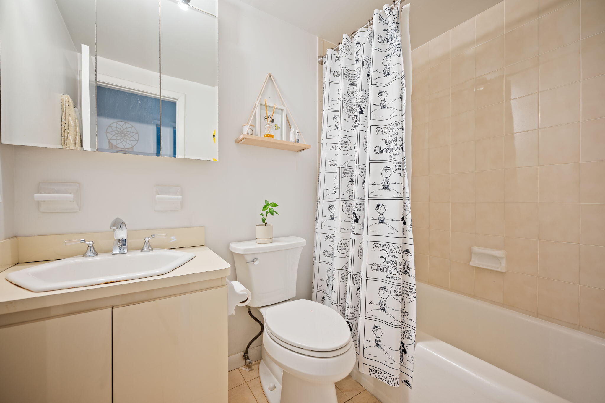 LAUDERDALE ISLES NO 2 - Residential