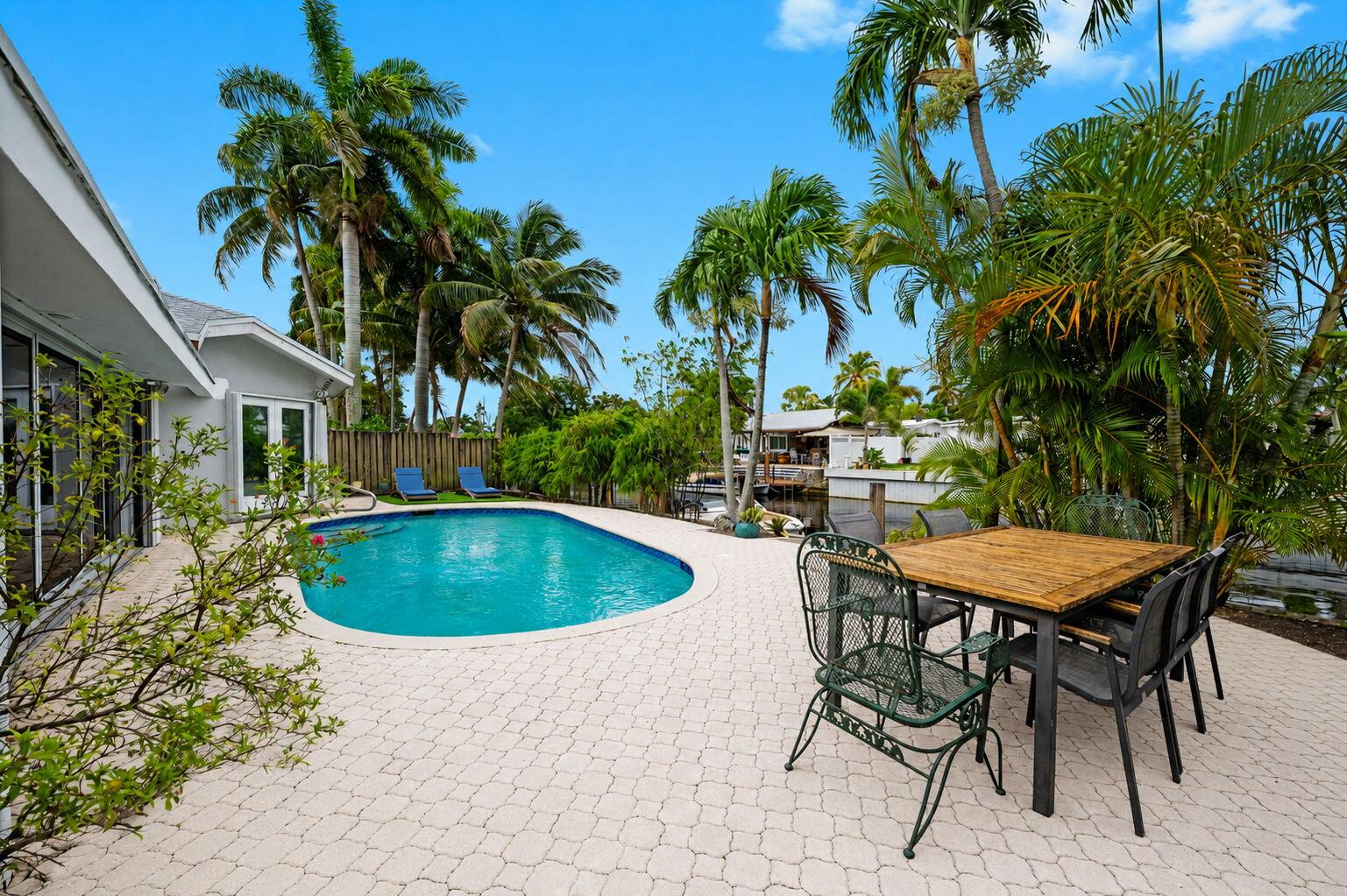 LAUDERDALE ISLES NO 2 - Residential