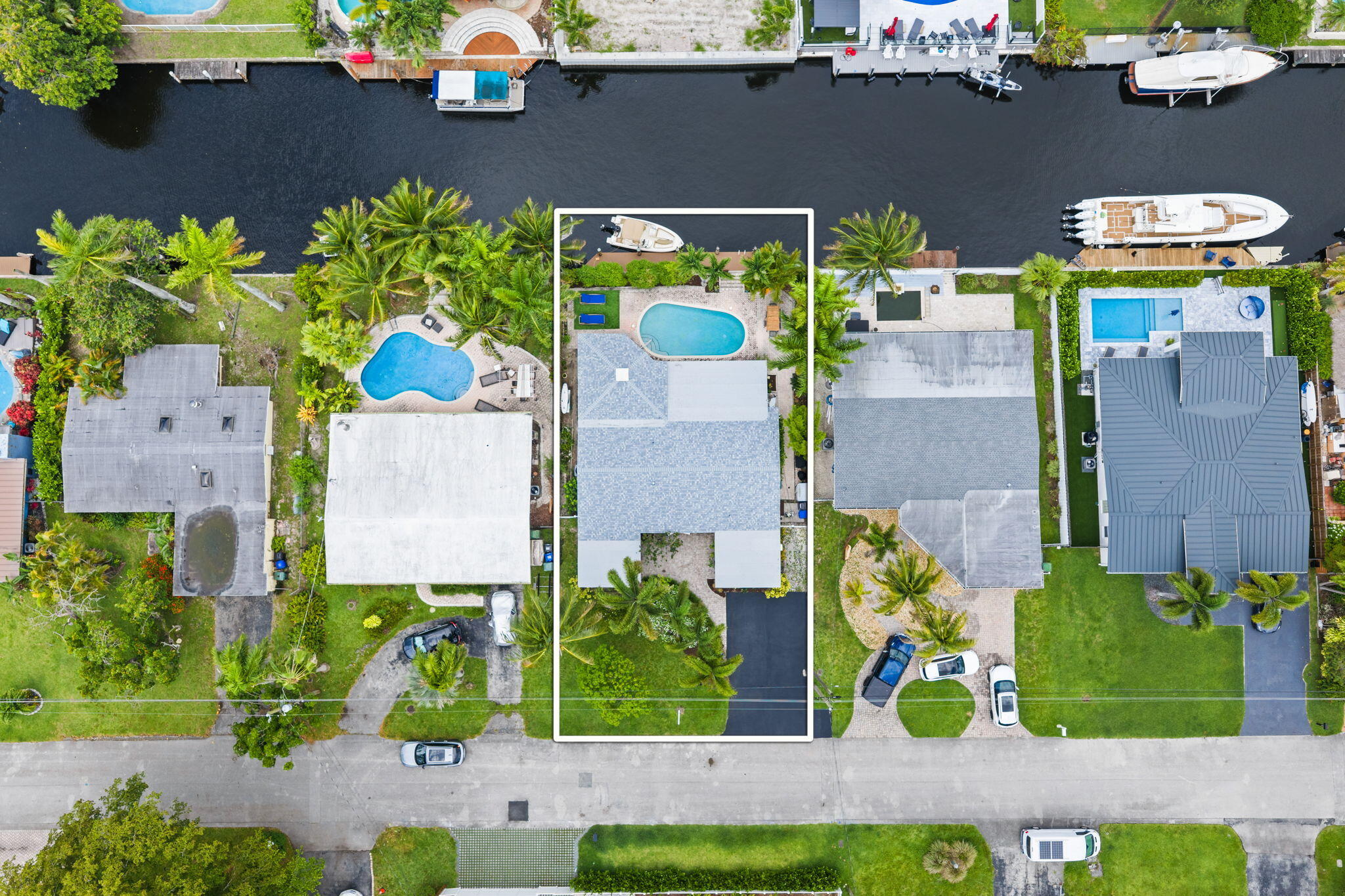 LAUDERDALE ISLES NO 2 - Residential