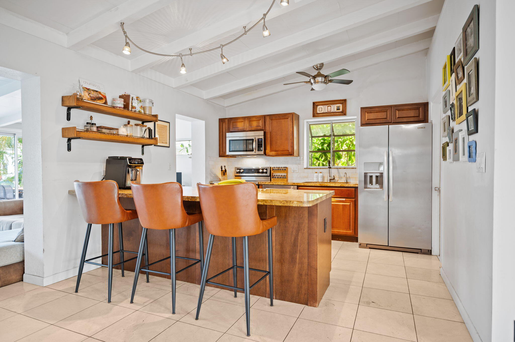 LAUDERDALE ISLES NO 2 - Residential