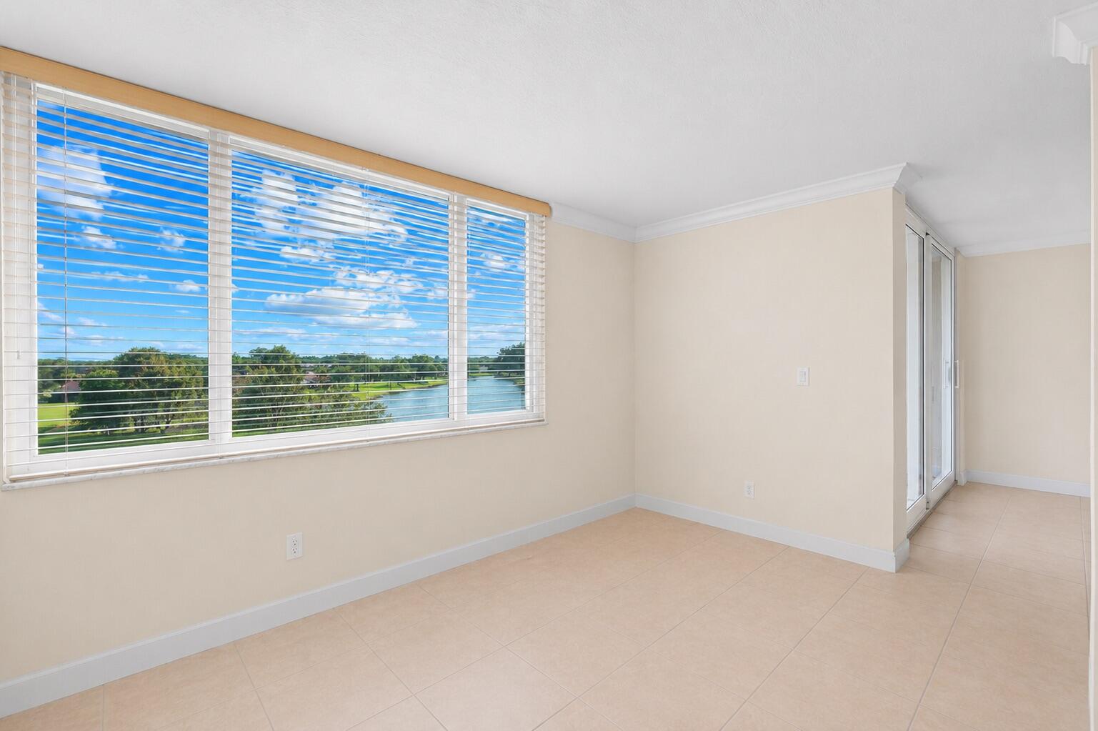 Live Oak Condominium - Residential