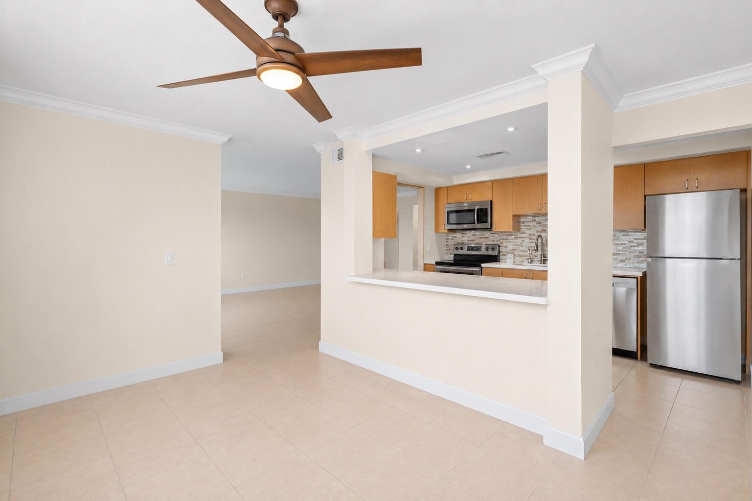 Live Oak Condominium - Residential