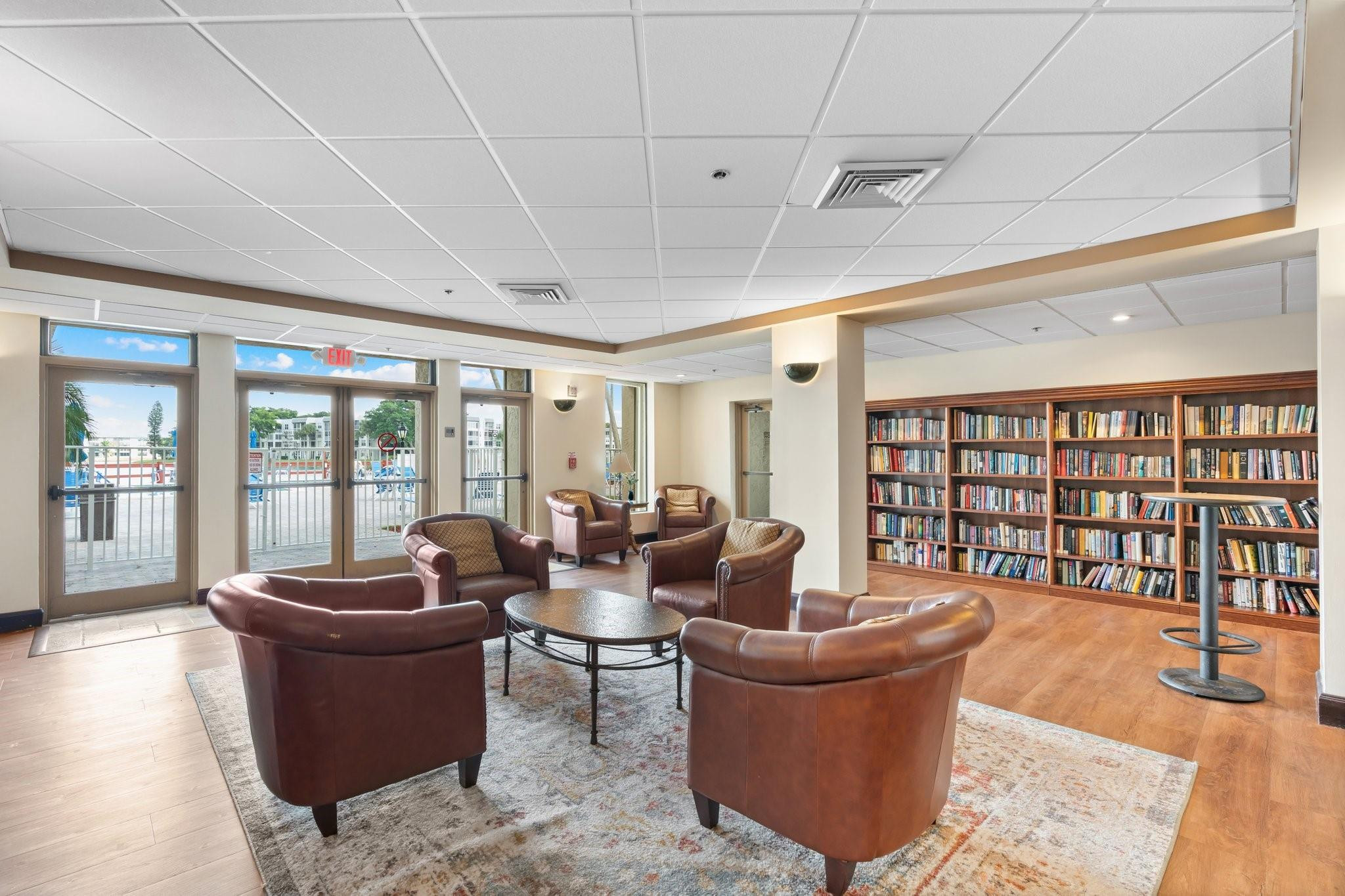 Live Oak Condominium - Residential