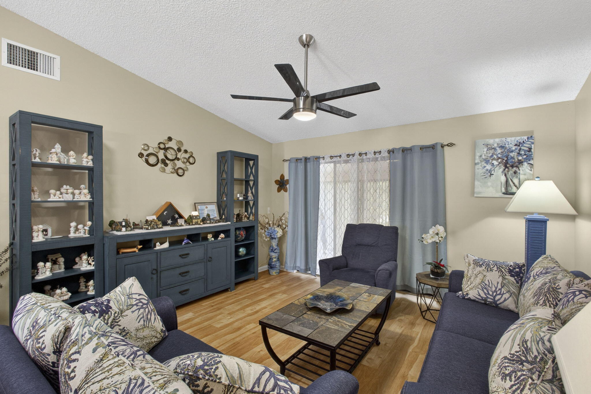ARBOURS OF THE PALM BEACHES CONDO - Residential