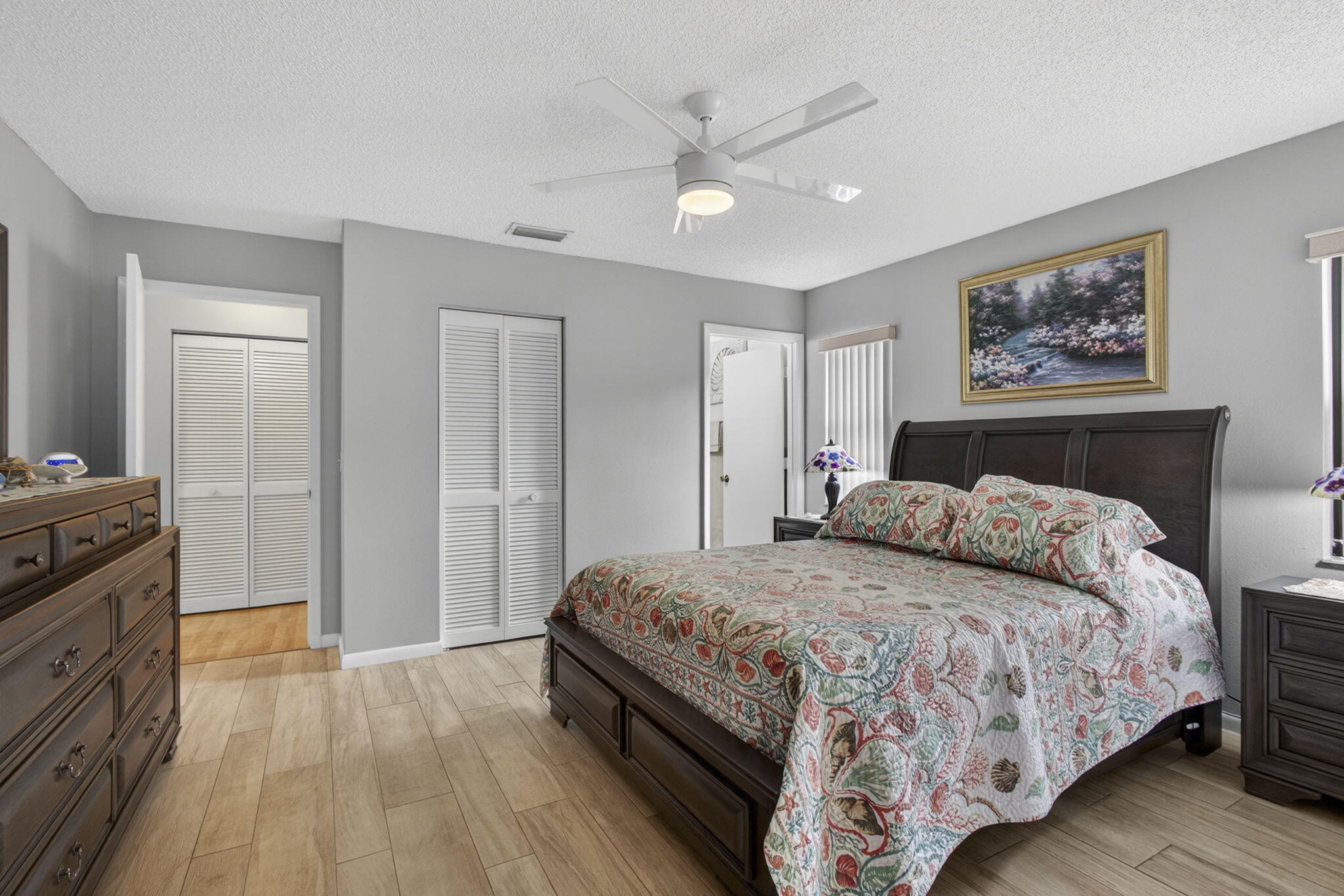 ARBOURS OF THE PALM BEACHES CONDO - Residential