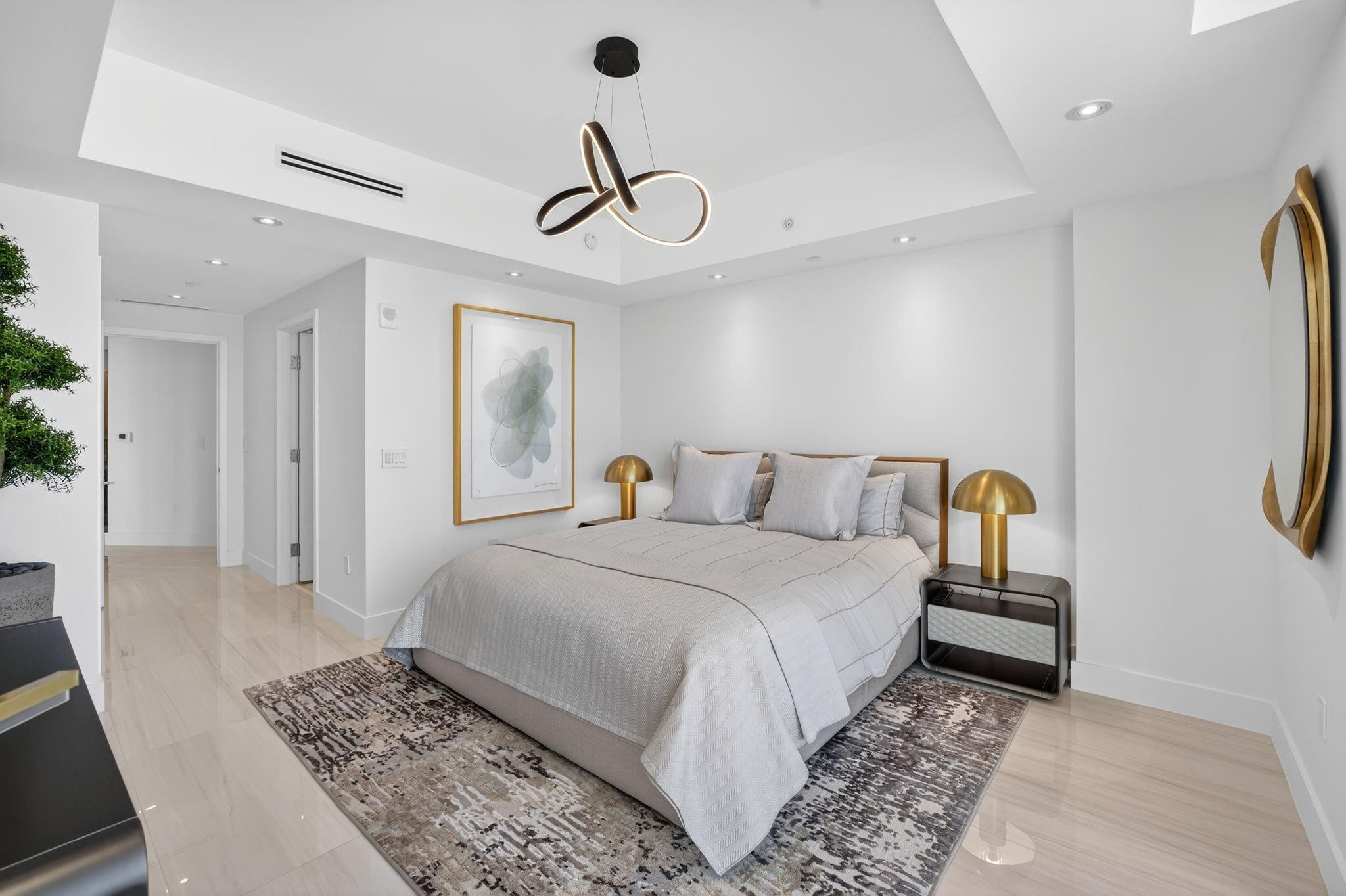 Four Seasons - Residential