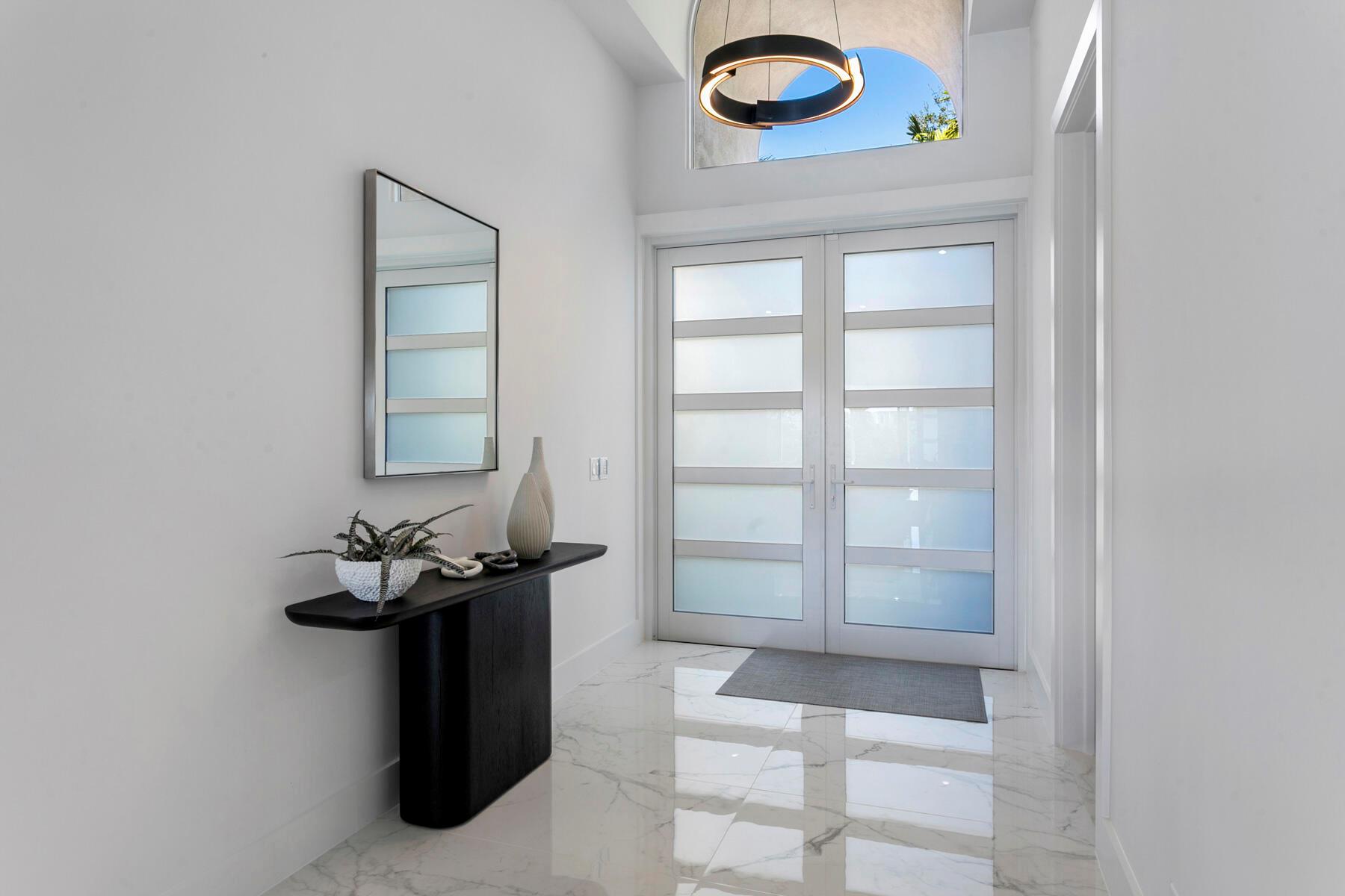 ADMIRALS COVE - Residential