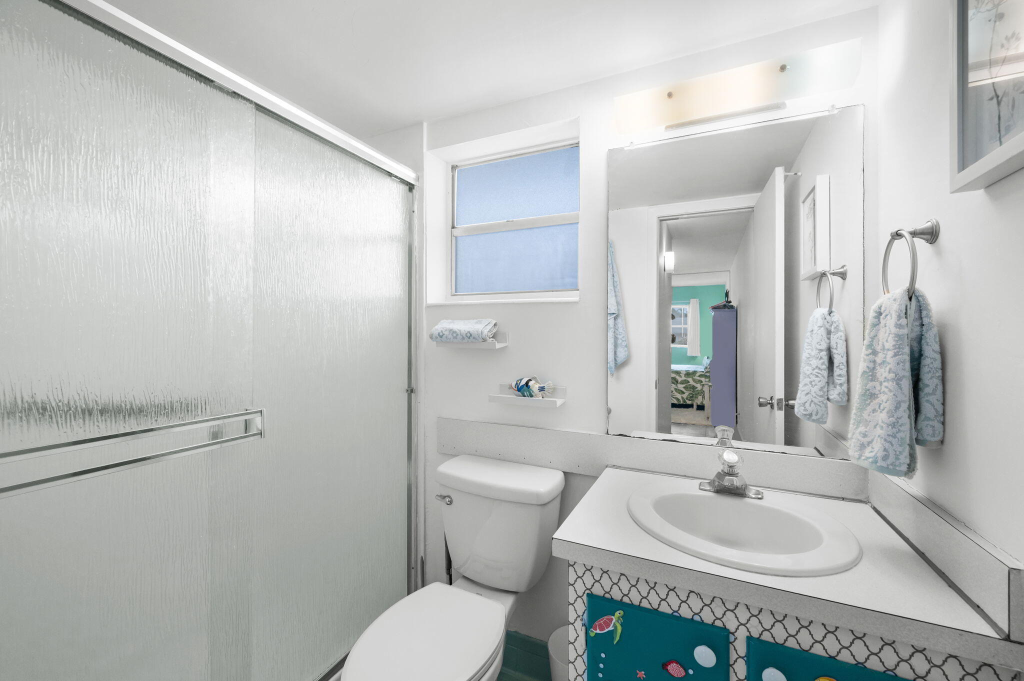 VILLAGE ROYALE CONDO 8 - Residential