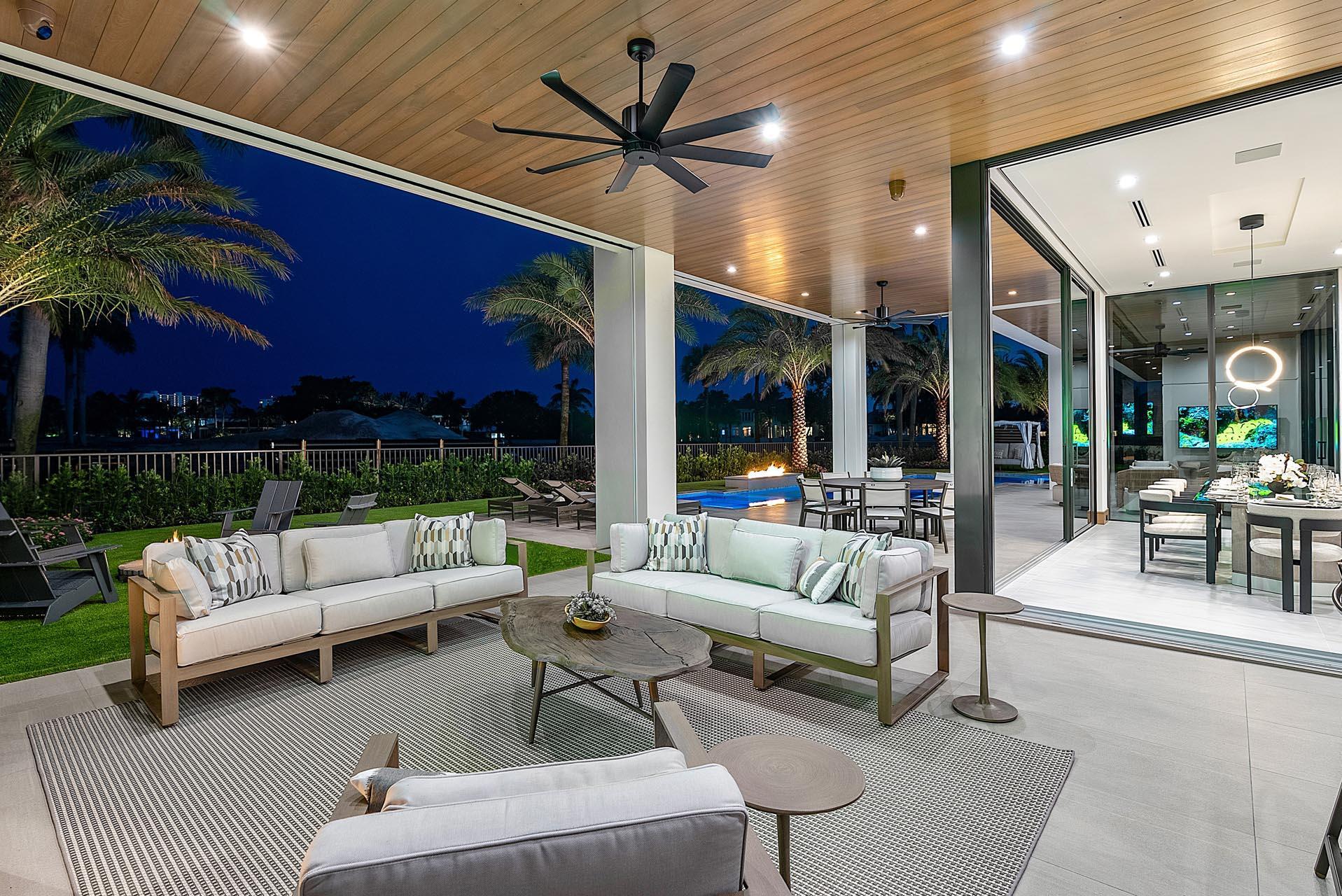 ROYAL PALM YACHT & COUNTRY CLUB - Residential