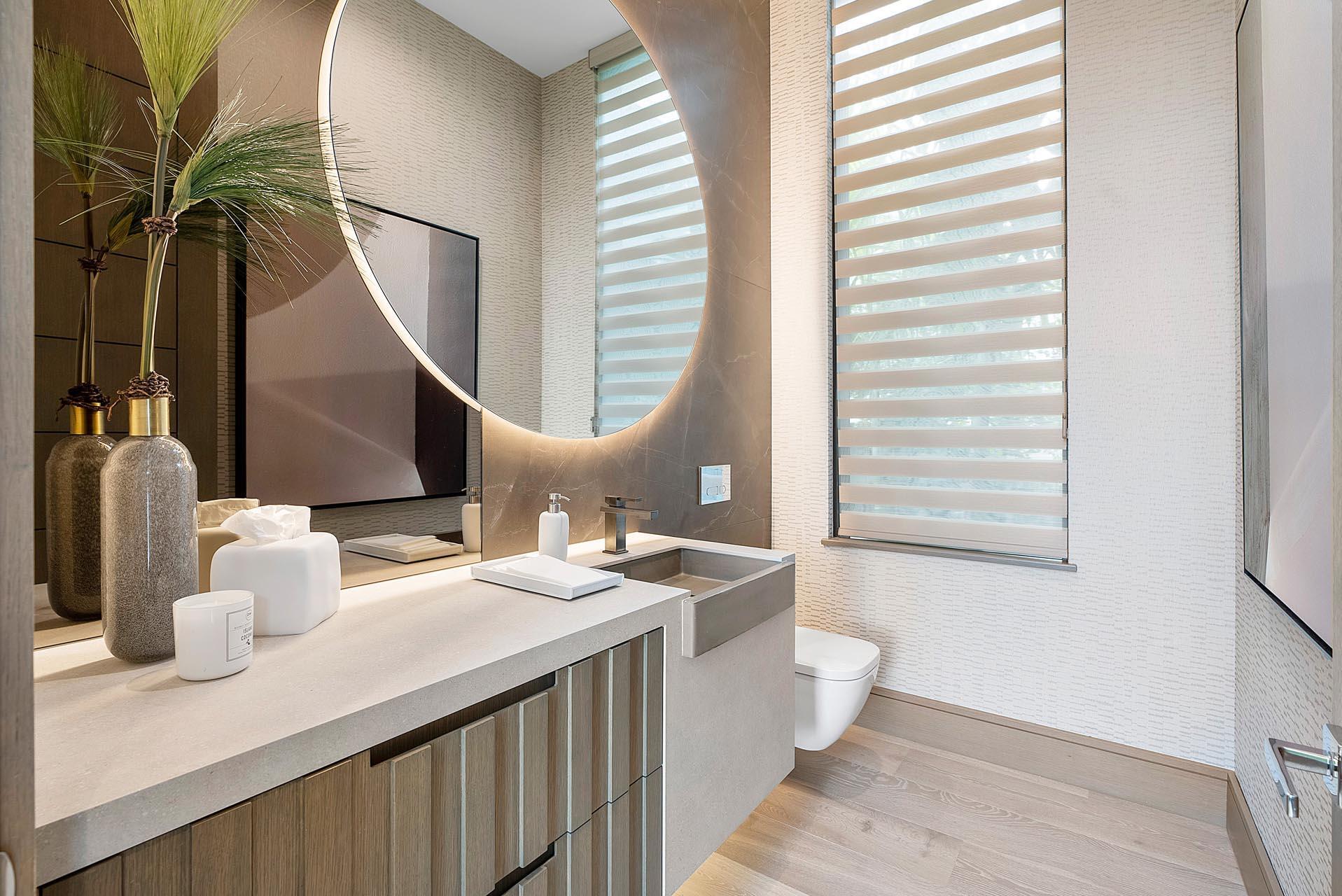 ROYAL PALM YACHT & COUNTRY CLUB - Residential