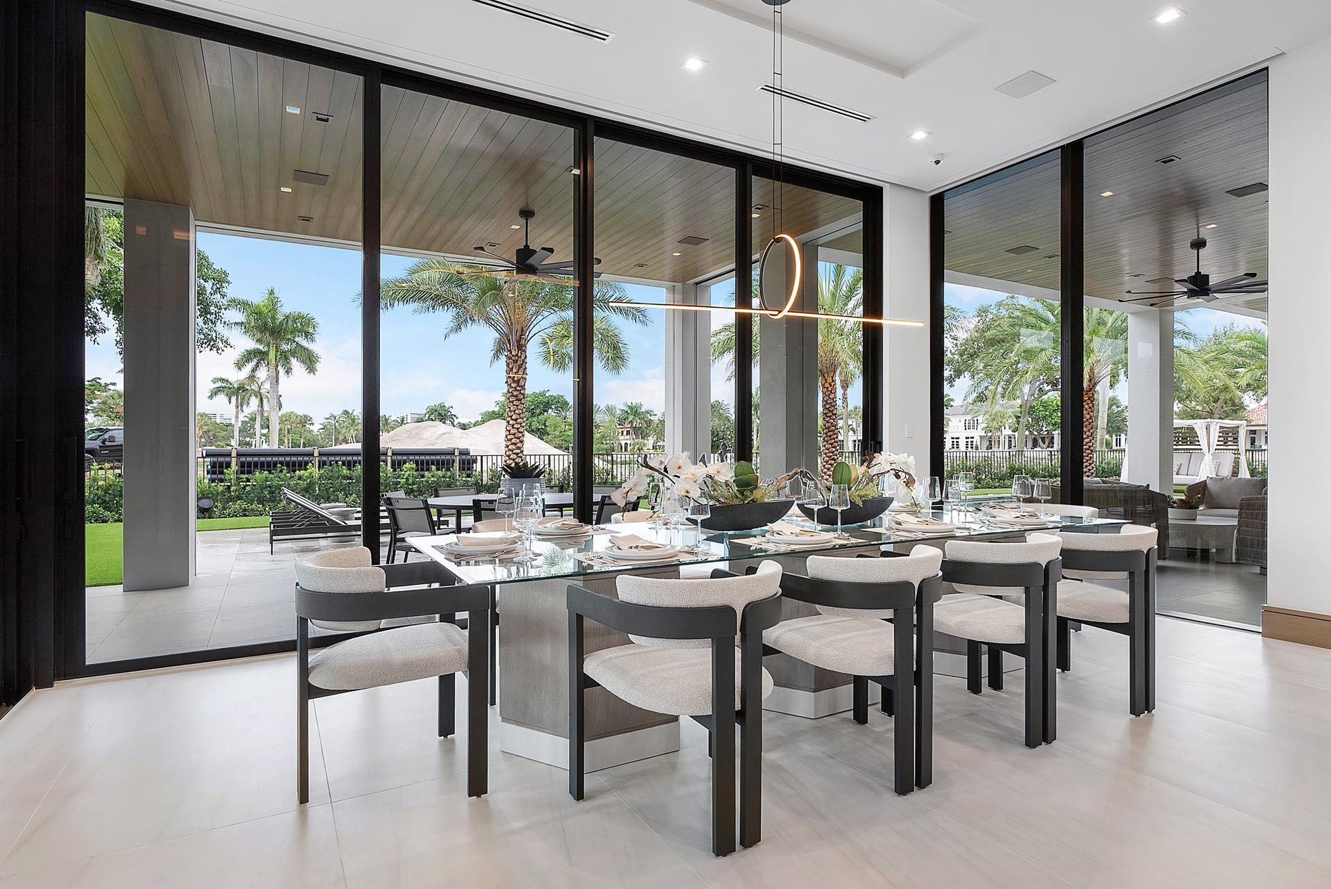 ROYAL PALM YACHT & COUNTRY CLUB - Residential