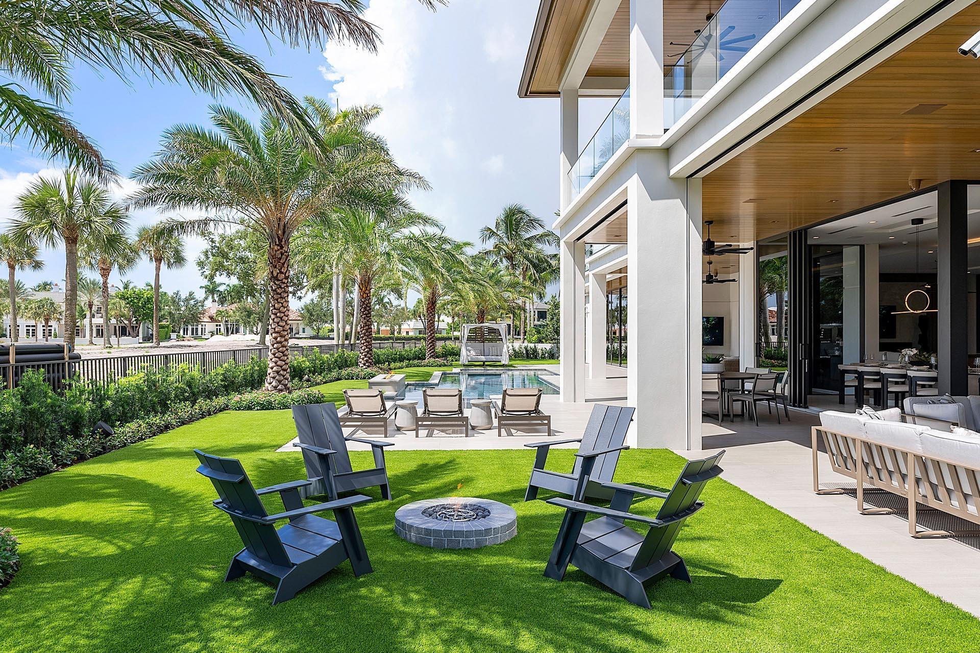 ROYAL PALM YACHT & COUNTRY CLUB - Residential