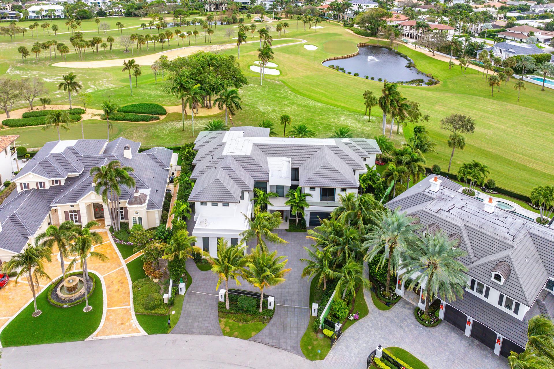 ROYAL PALM YACHT & COUNTRY CLUB - Residential