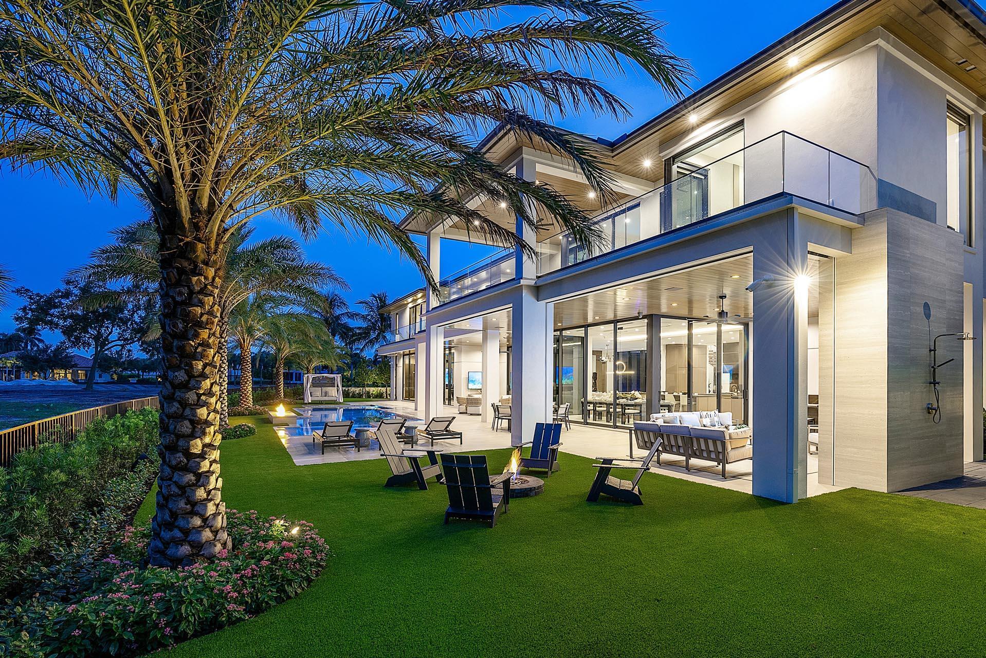 ROYAL PALM YACHT & COUNTRY CLUB - Residential