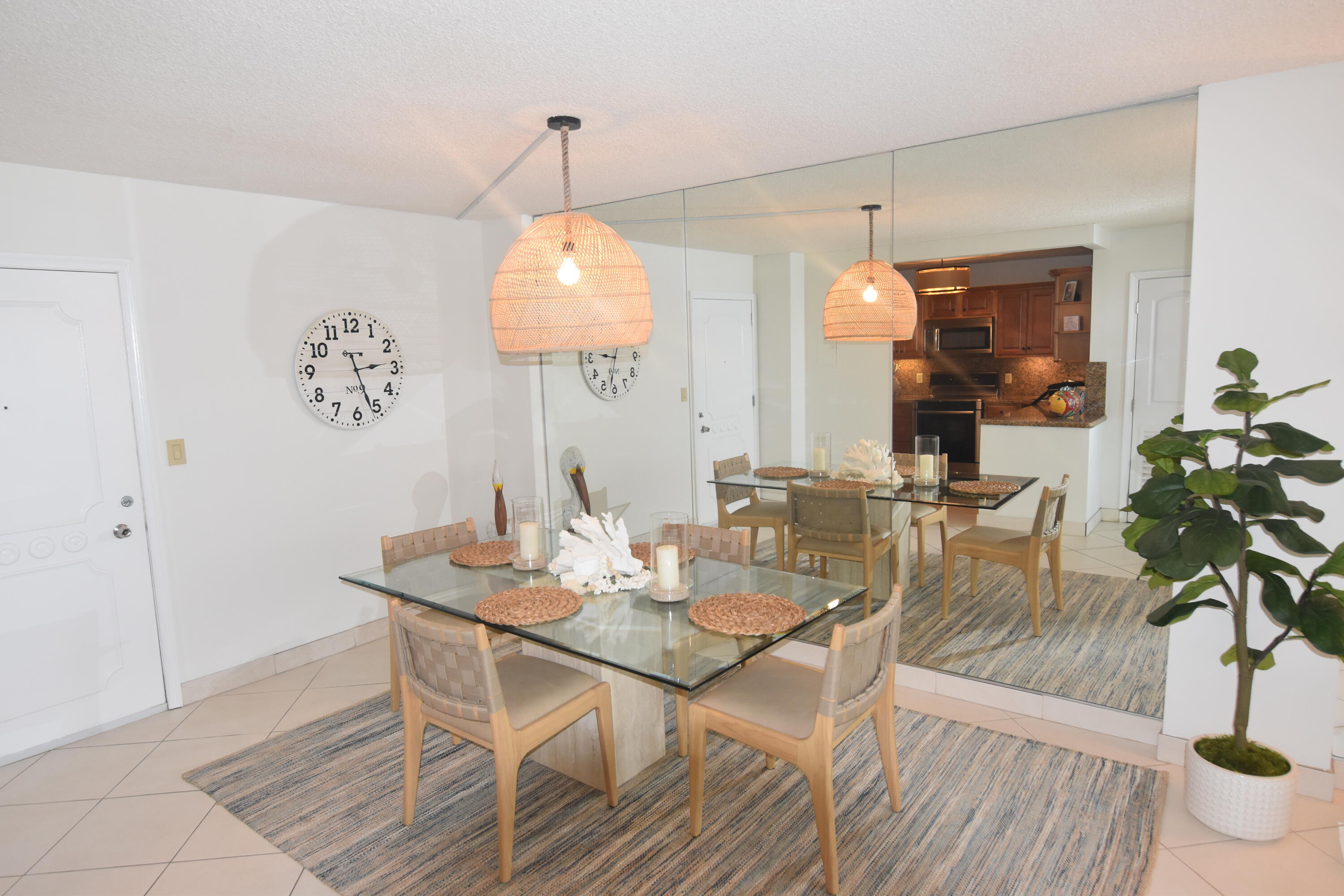 JAMAICA HOUSE CONDOMINIUM - Residential Lease