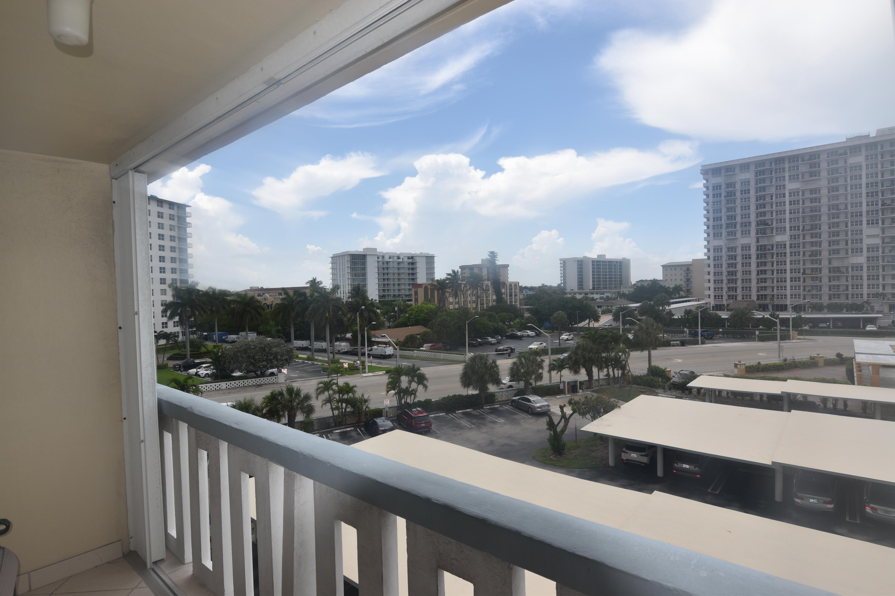 JAMAICA HOUSE CONDOMINIUM - Residential Lease
