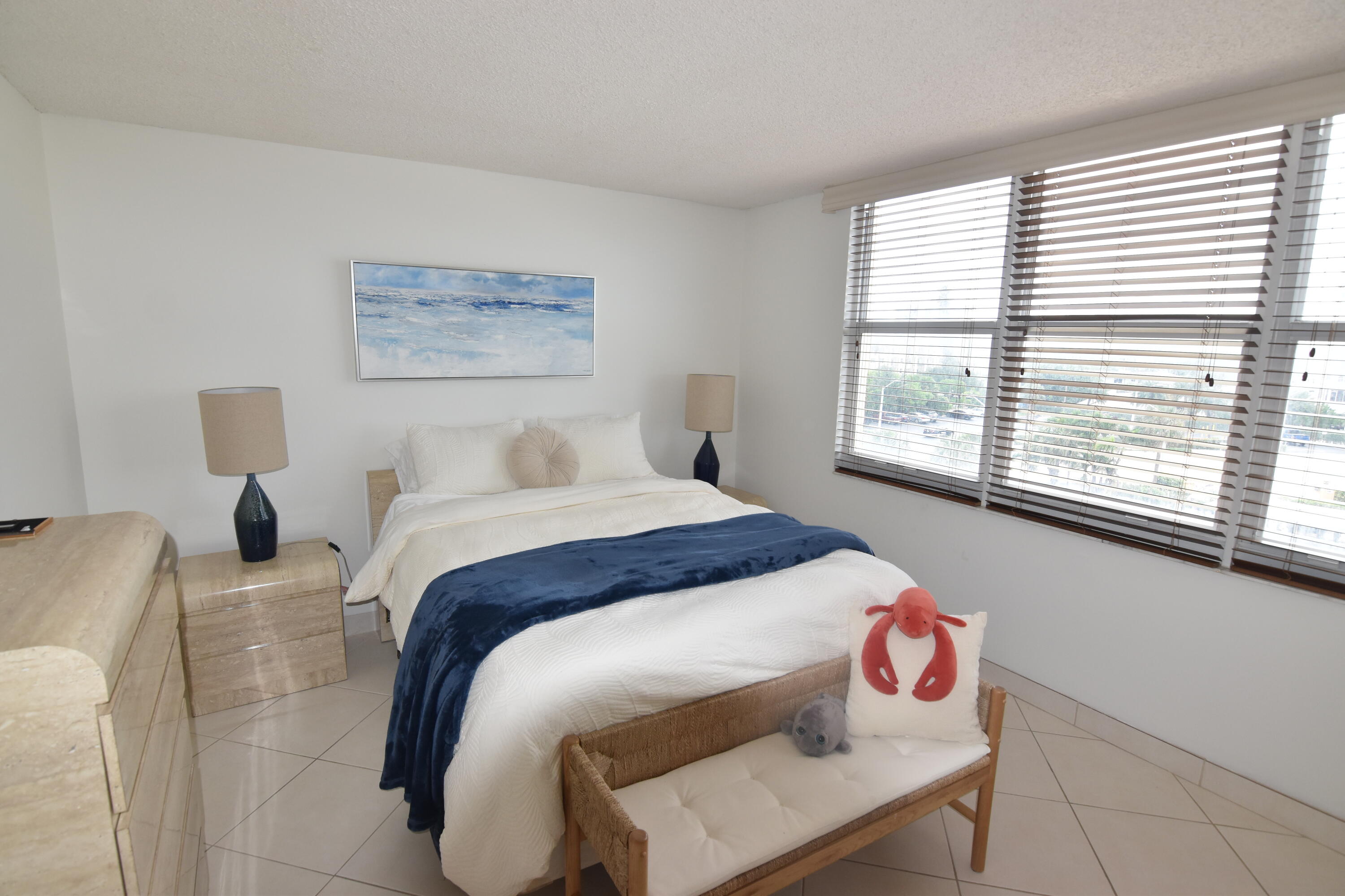 JAMAICA HOUSE CONDOMINIUM - Residential Lease