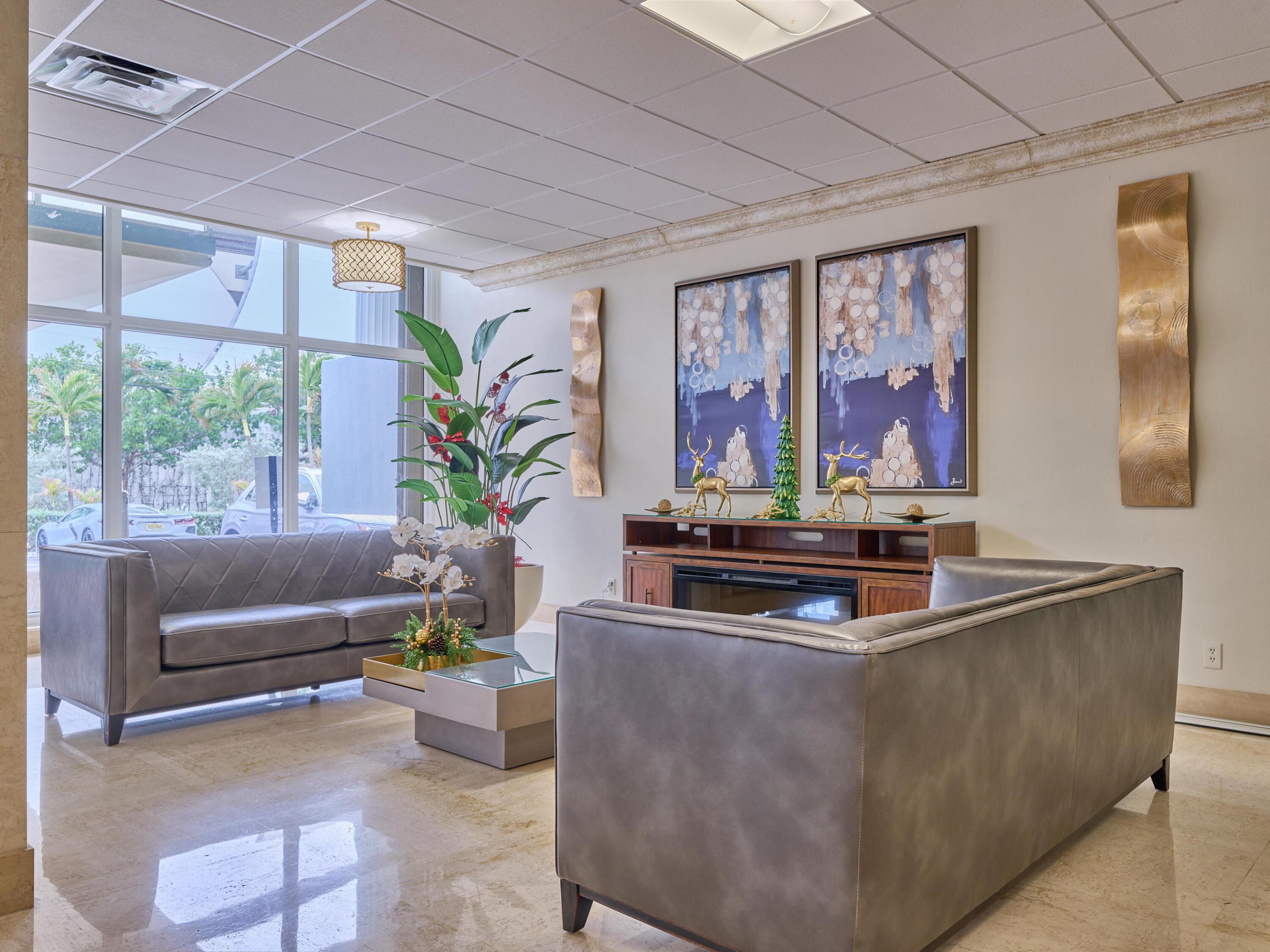 JAMAICA HOUSE CONDOMINIUM - Residential Lease
