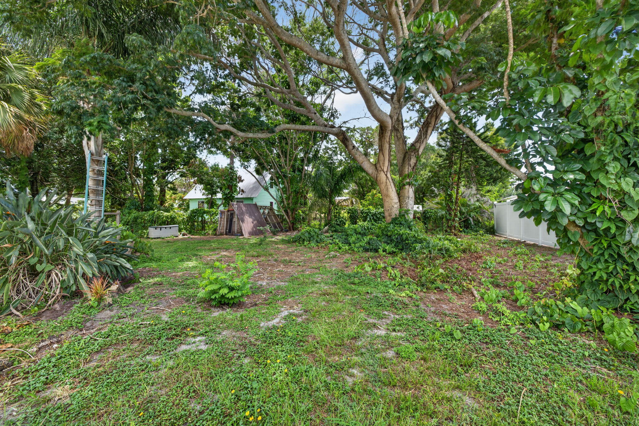 INDIAN RIVER ESTATES UNIT 9 - Residential