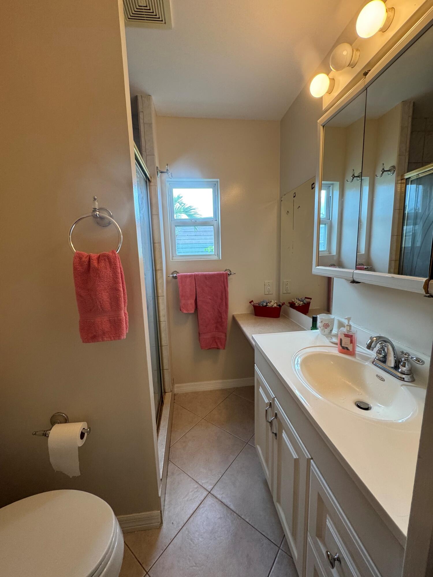 RAVENSWOOD ESTATES & MARINAS - Residential