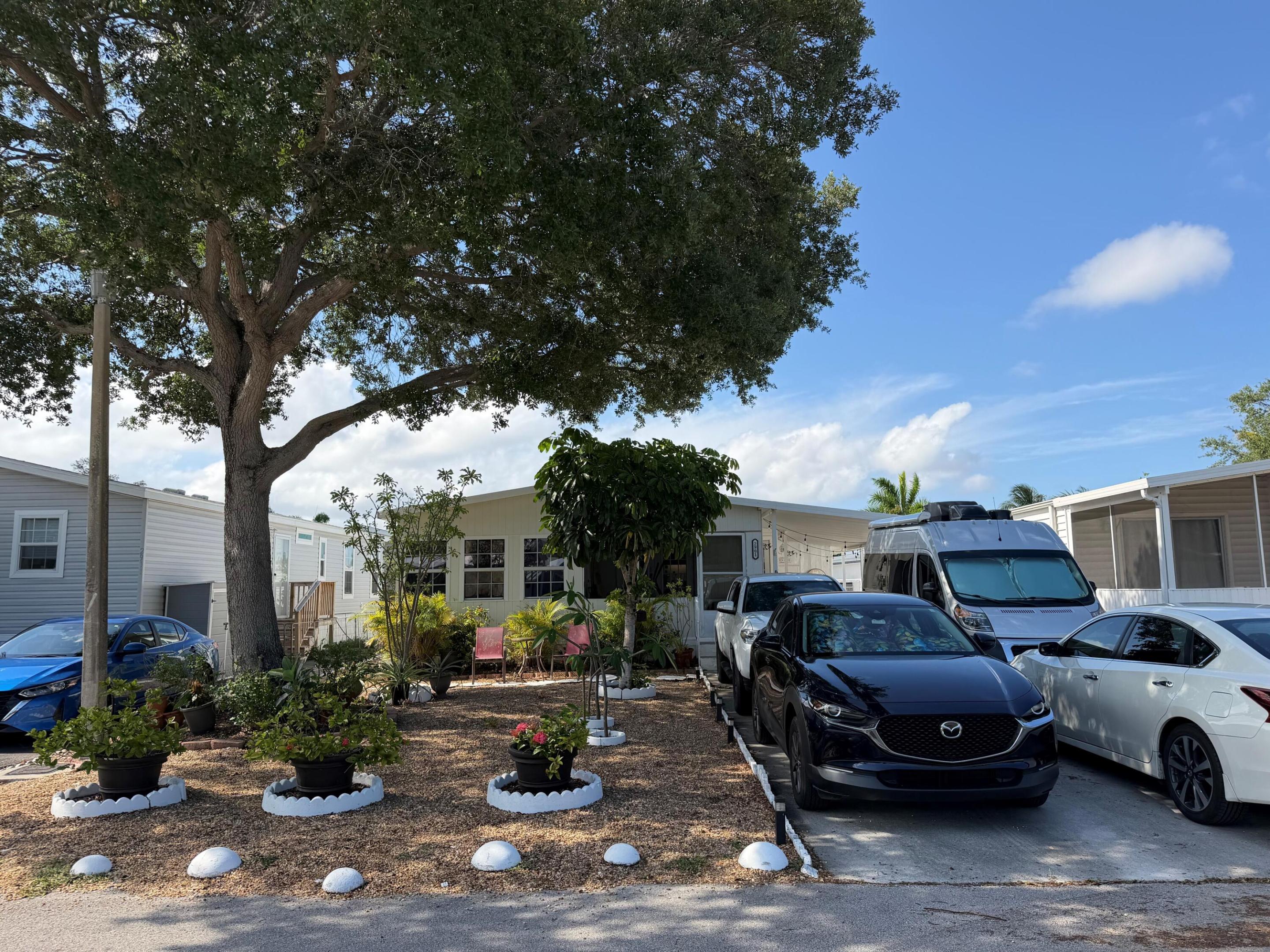 RAVENSWOOD ESTATES & MARINAS - Residential