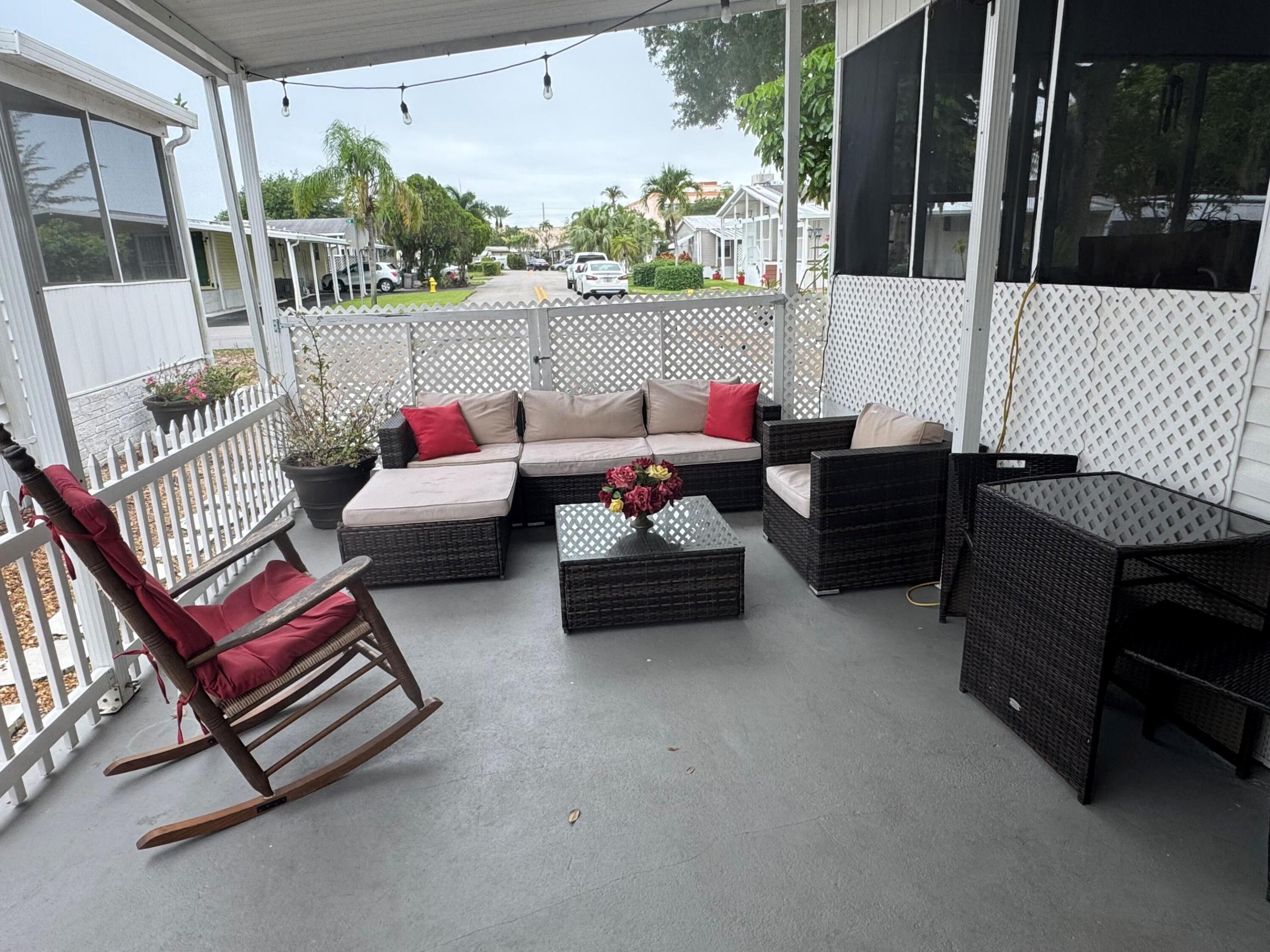 RAVENSWOOD ESTATES & MARINAS - Residential