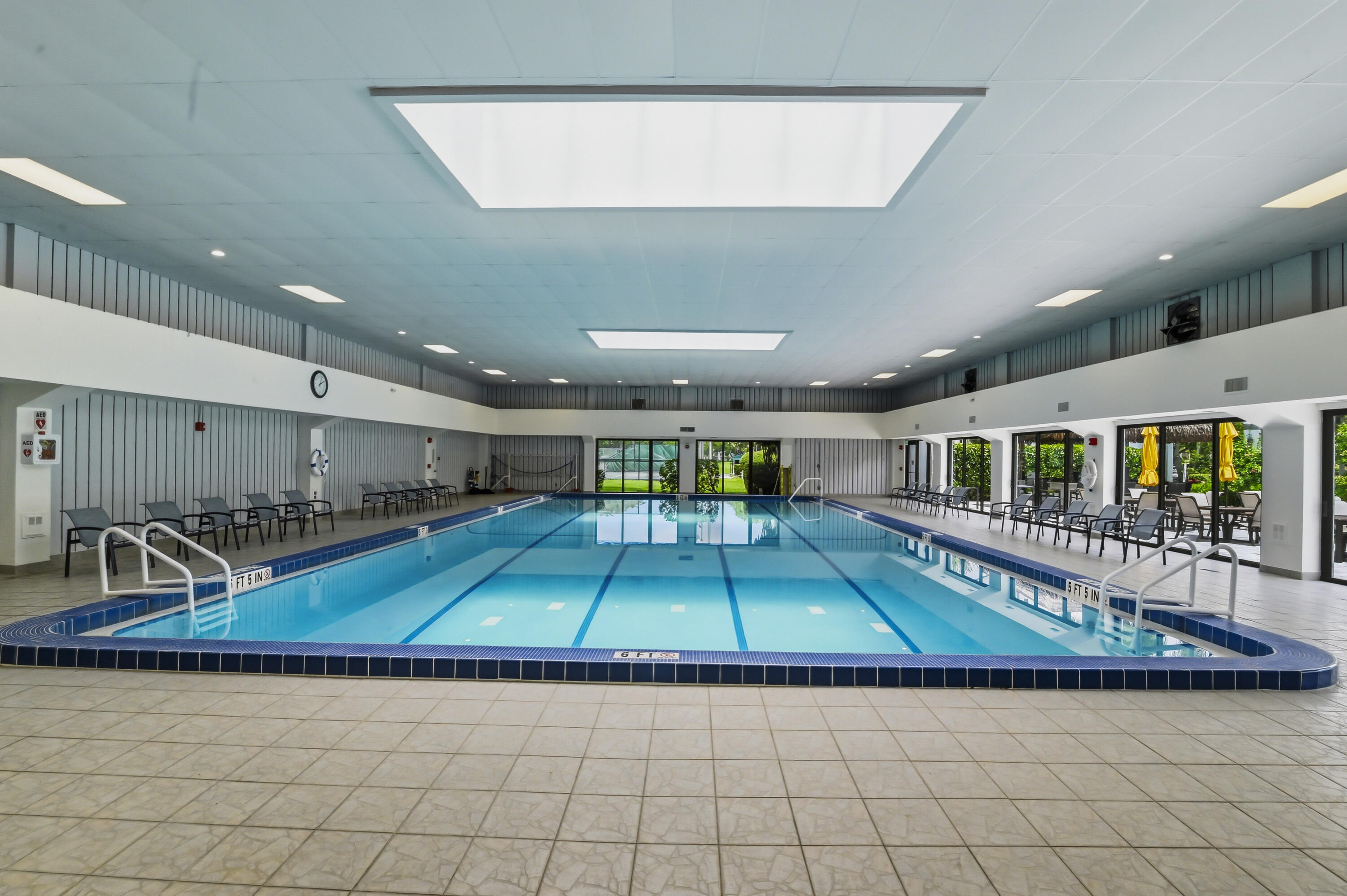 EVERGREEN CONDO - Residential