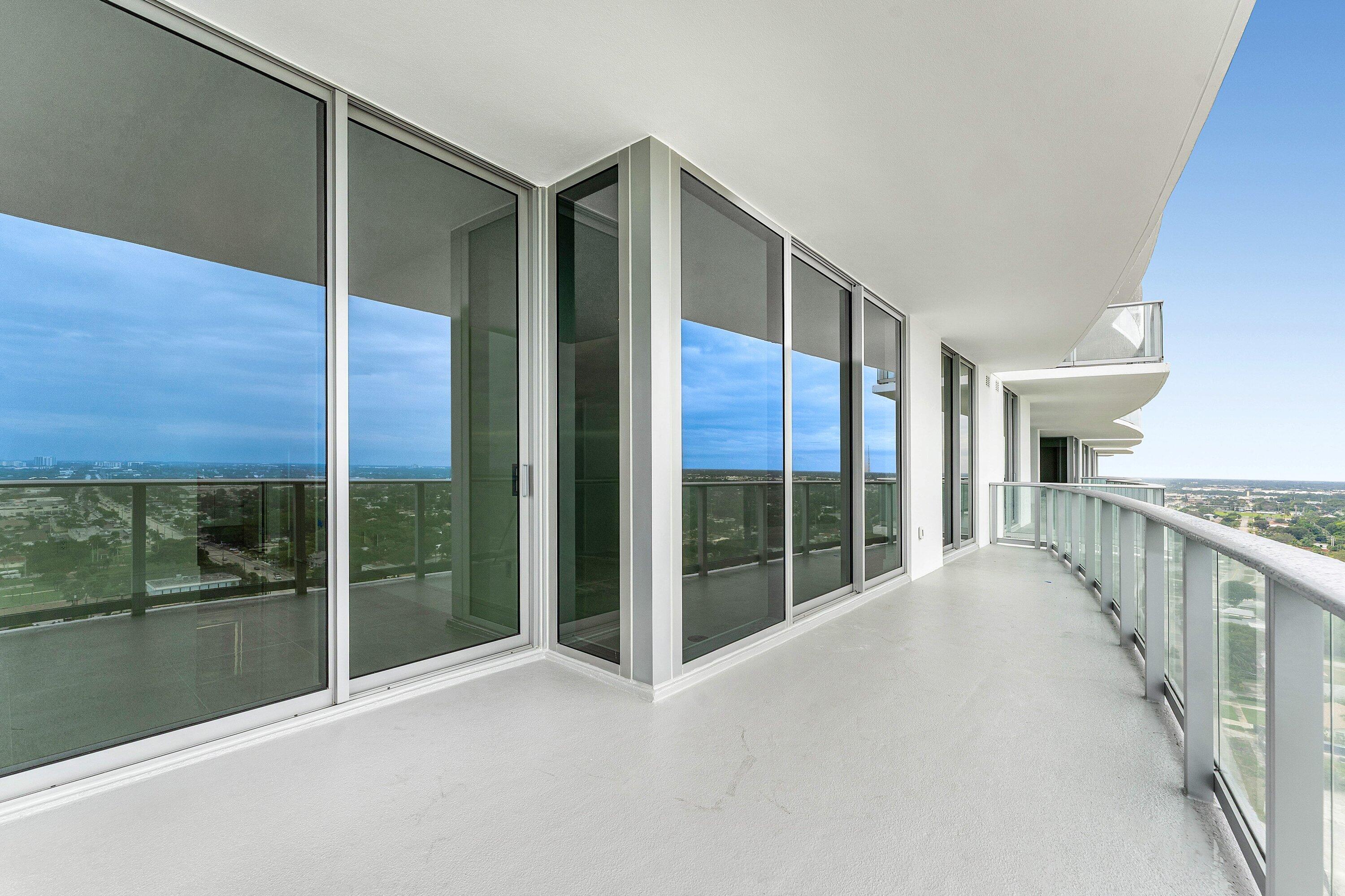 Nautilus 220 Condominium - Residential